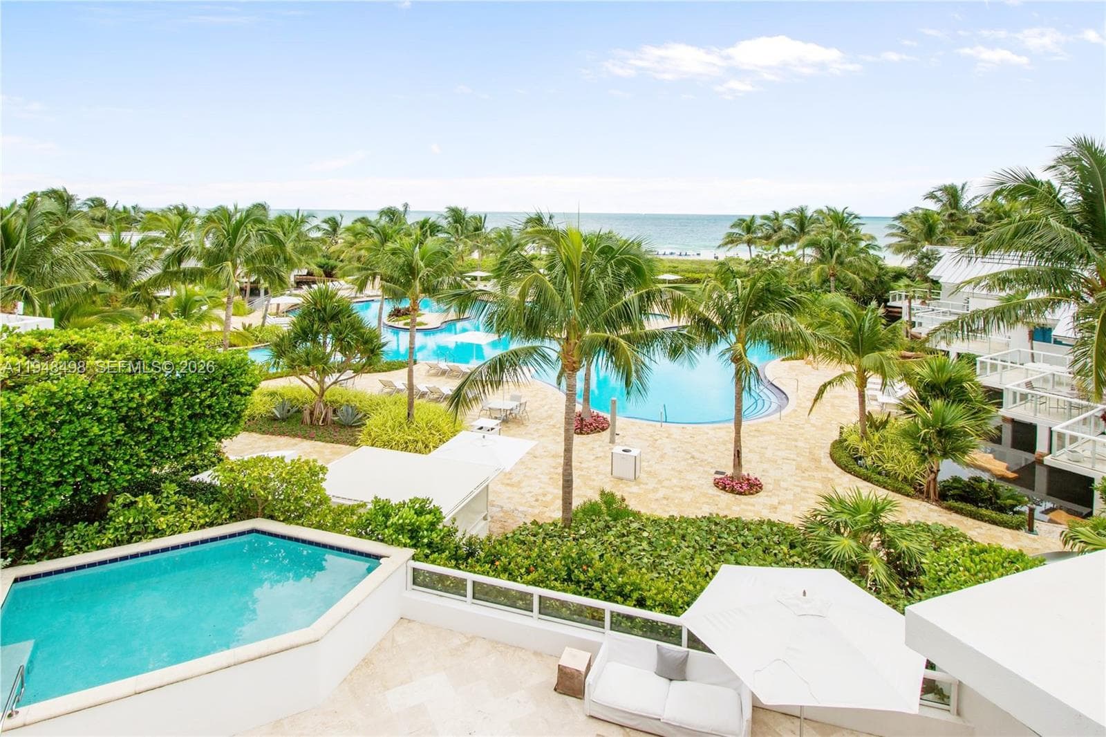 A11948498 — Miami Beach — 13