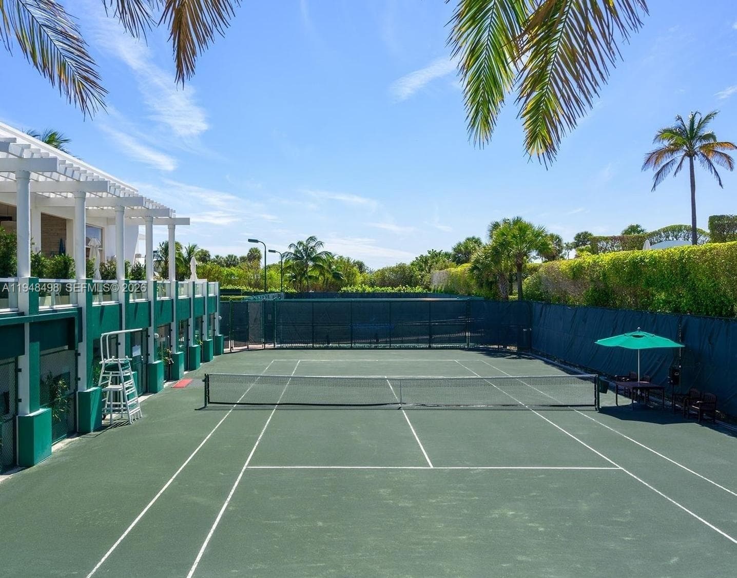 A11948498 — Miami Beach — 26