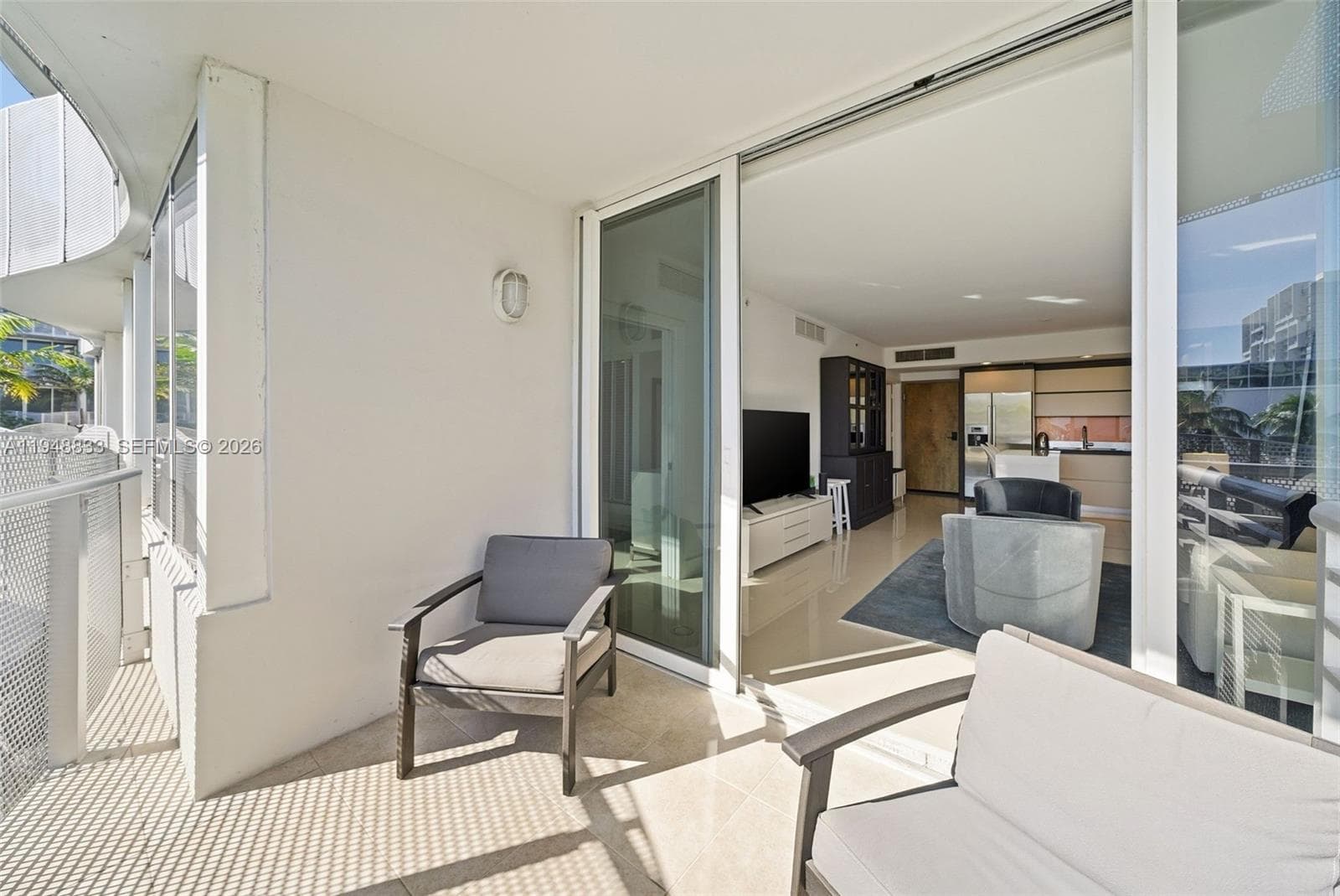 A11948833 — Miami Beach — 7