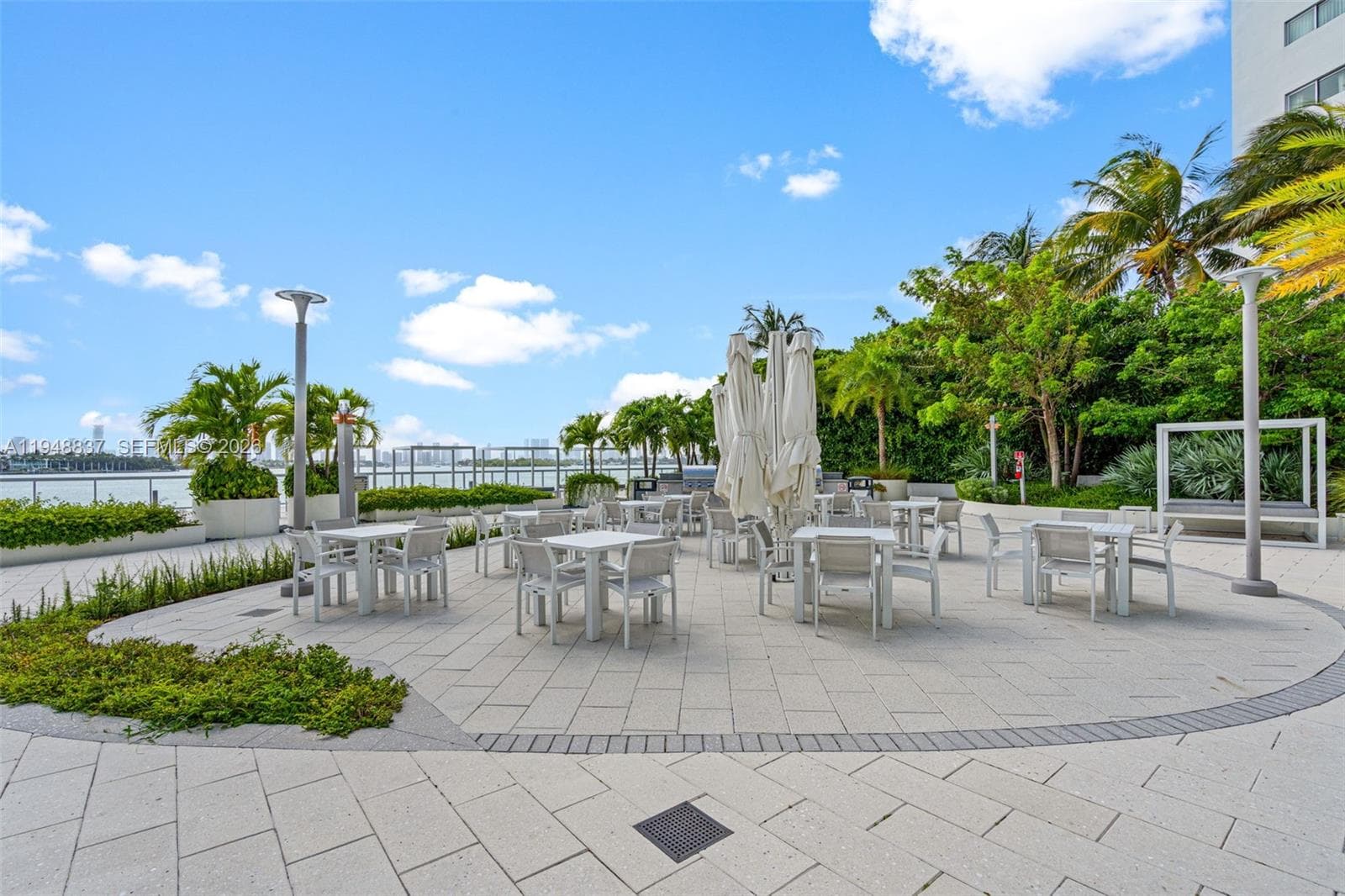 A11948837 — Miami Beach — 36