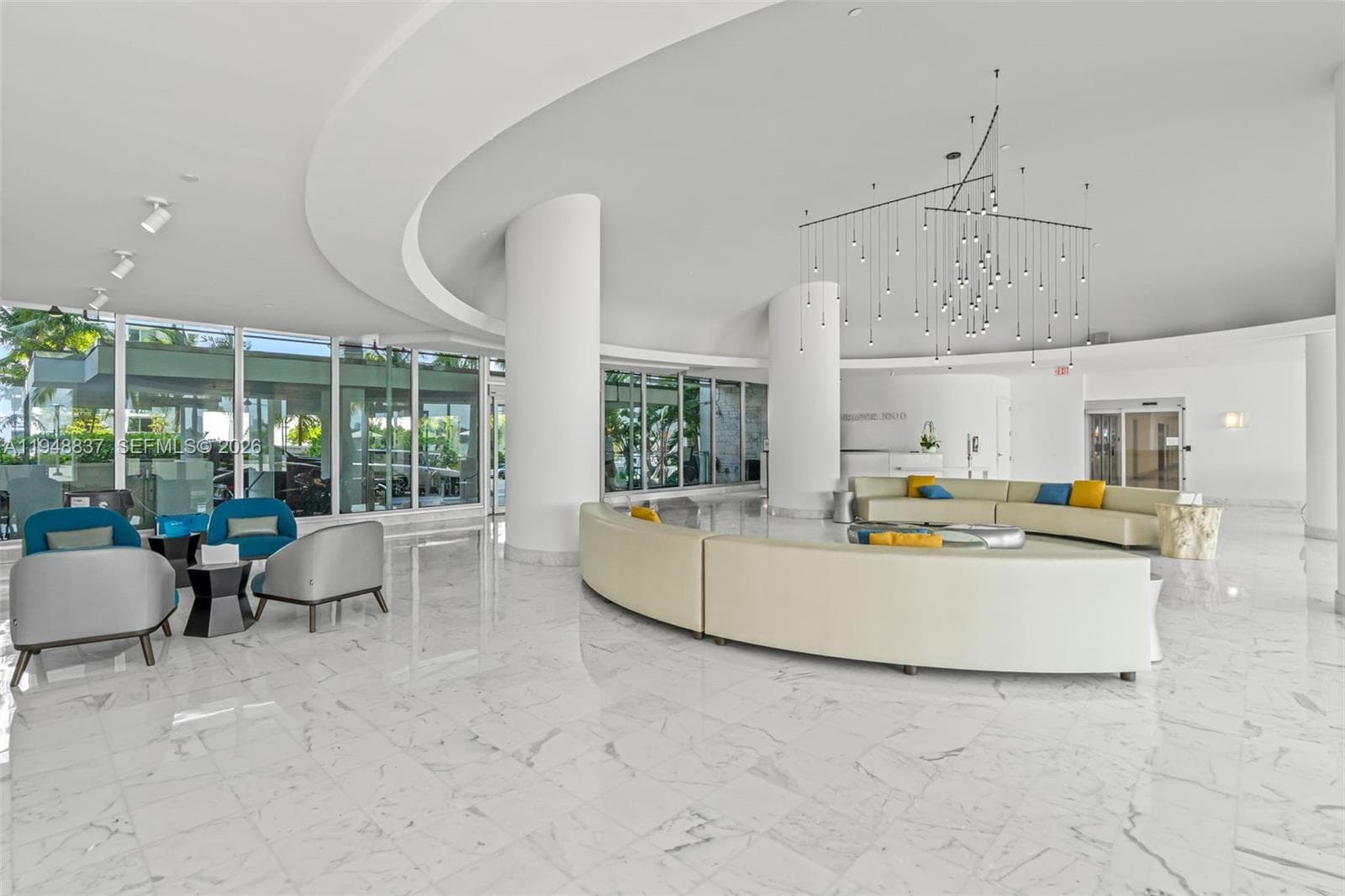 A11948837 — Miami Beach — 28