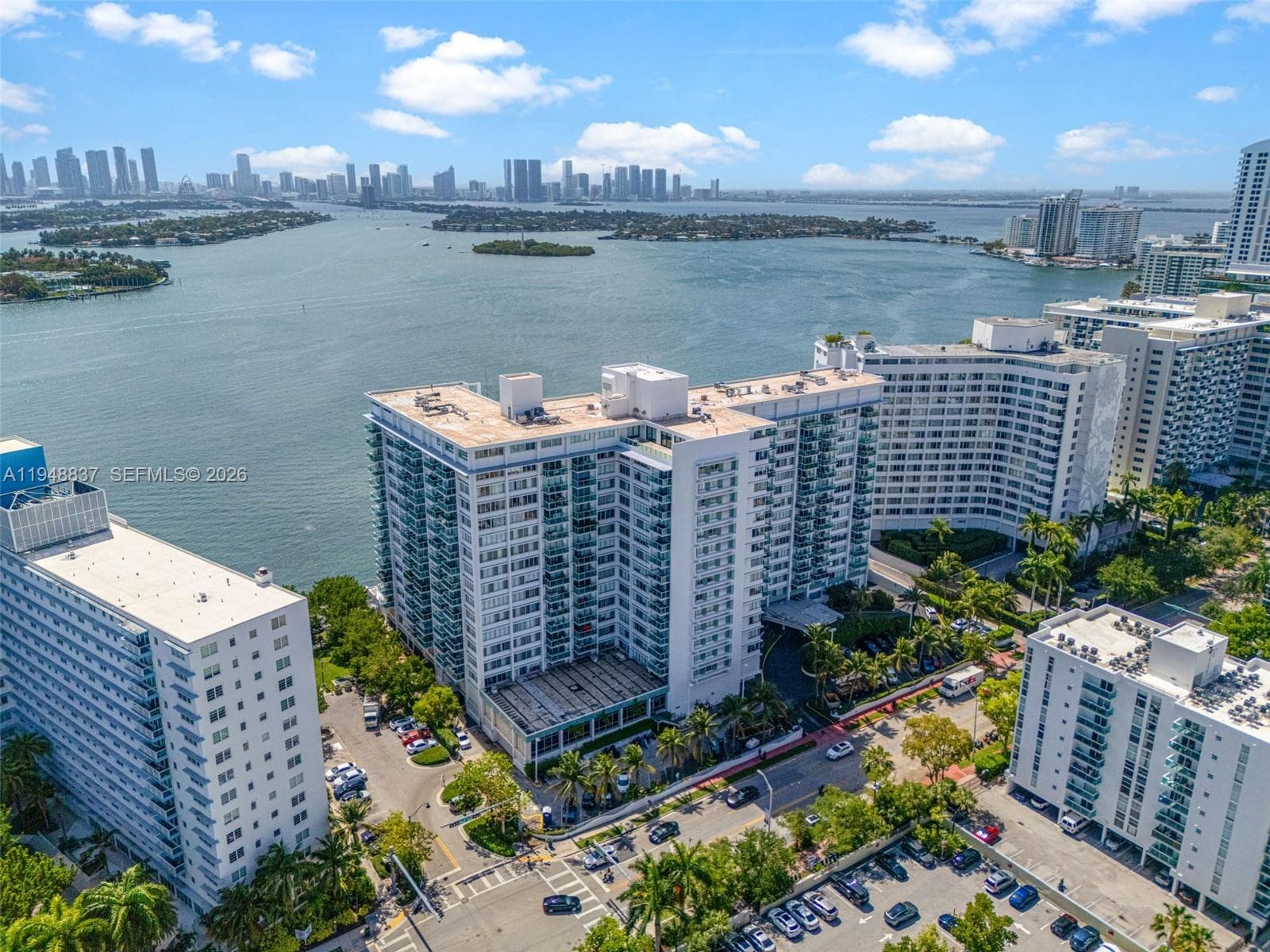A11948837 — Miami Beach — 38