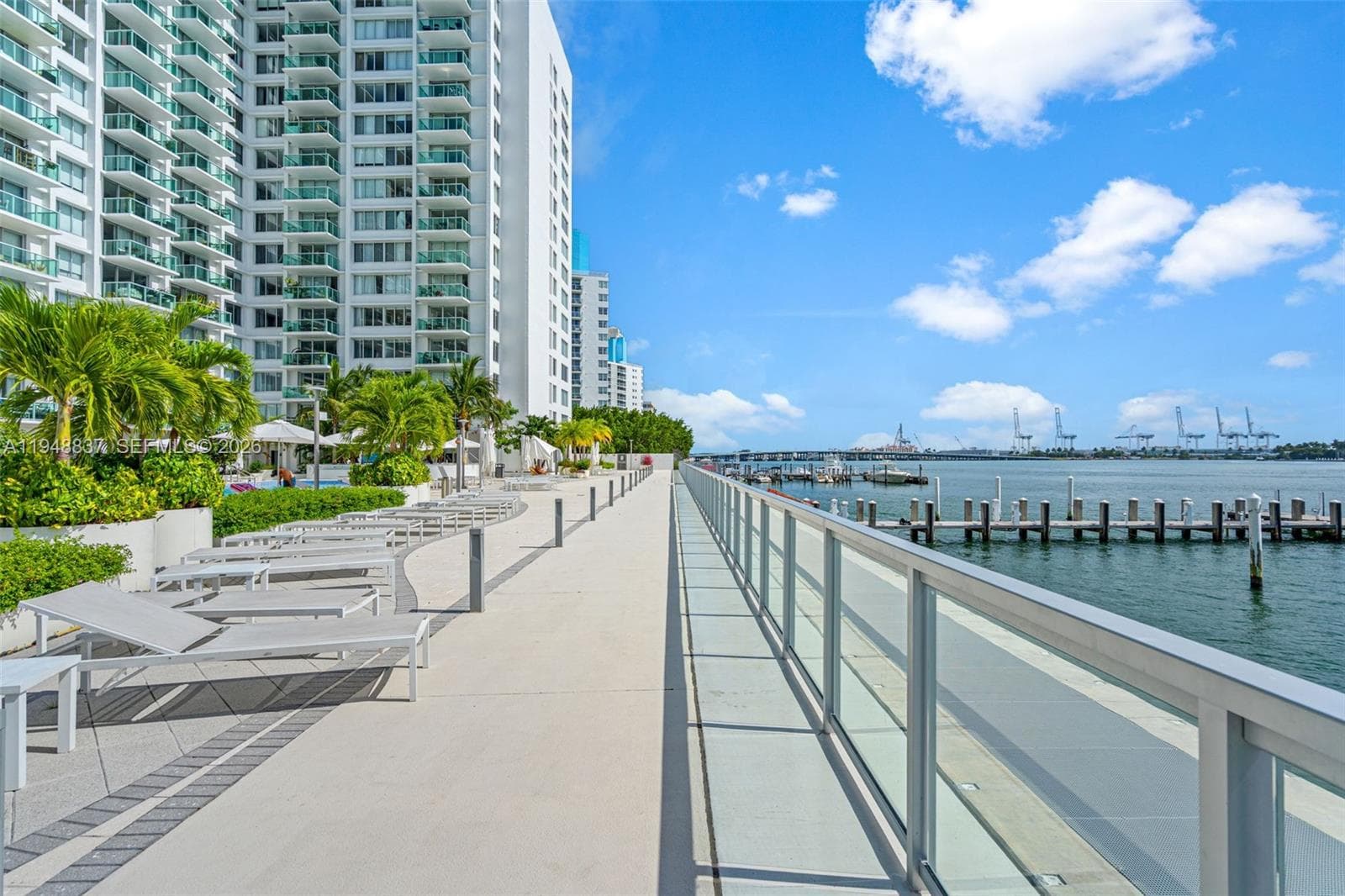 A11948837 — Miami Beach — 31