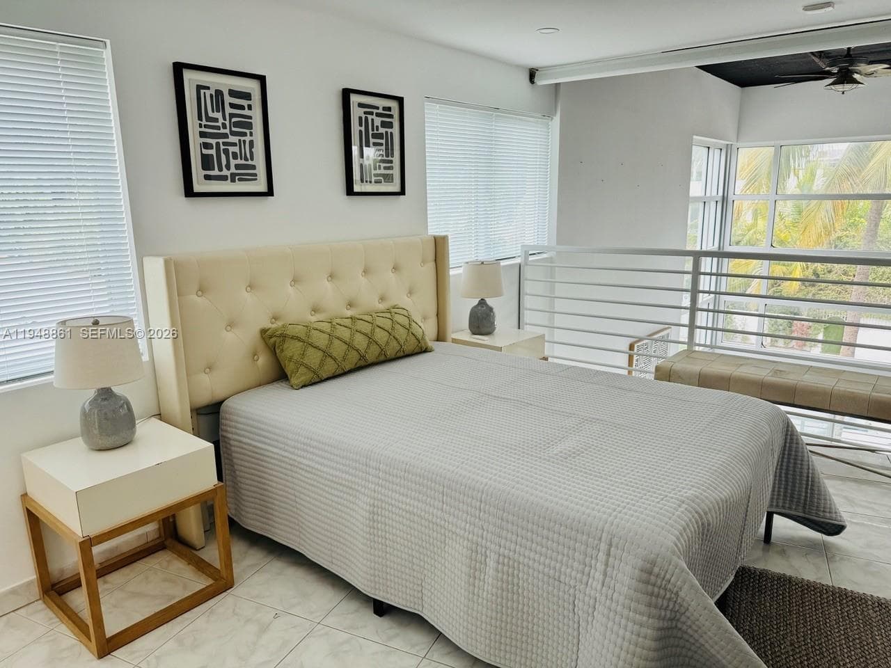 A11948861 — Miami Beach — 19