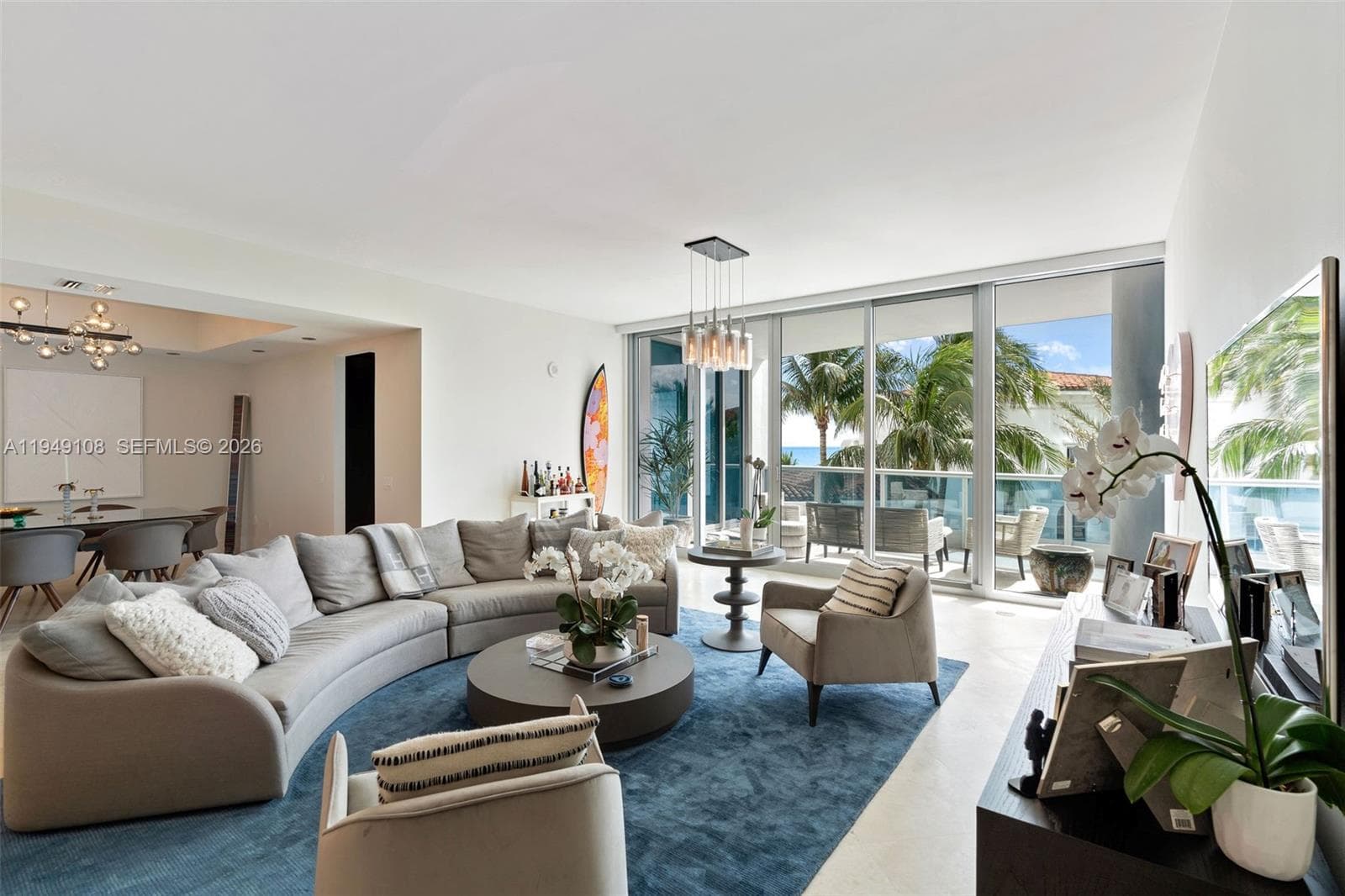 A11949108 — Miami Beach — 3