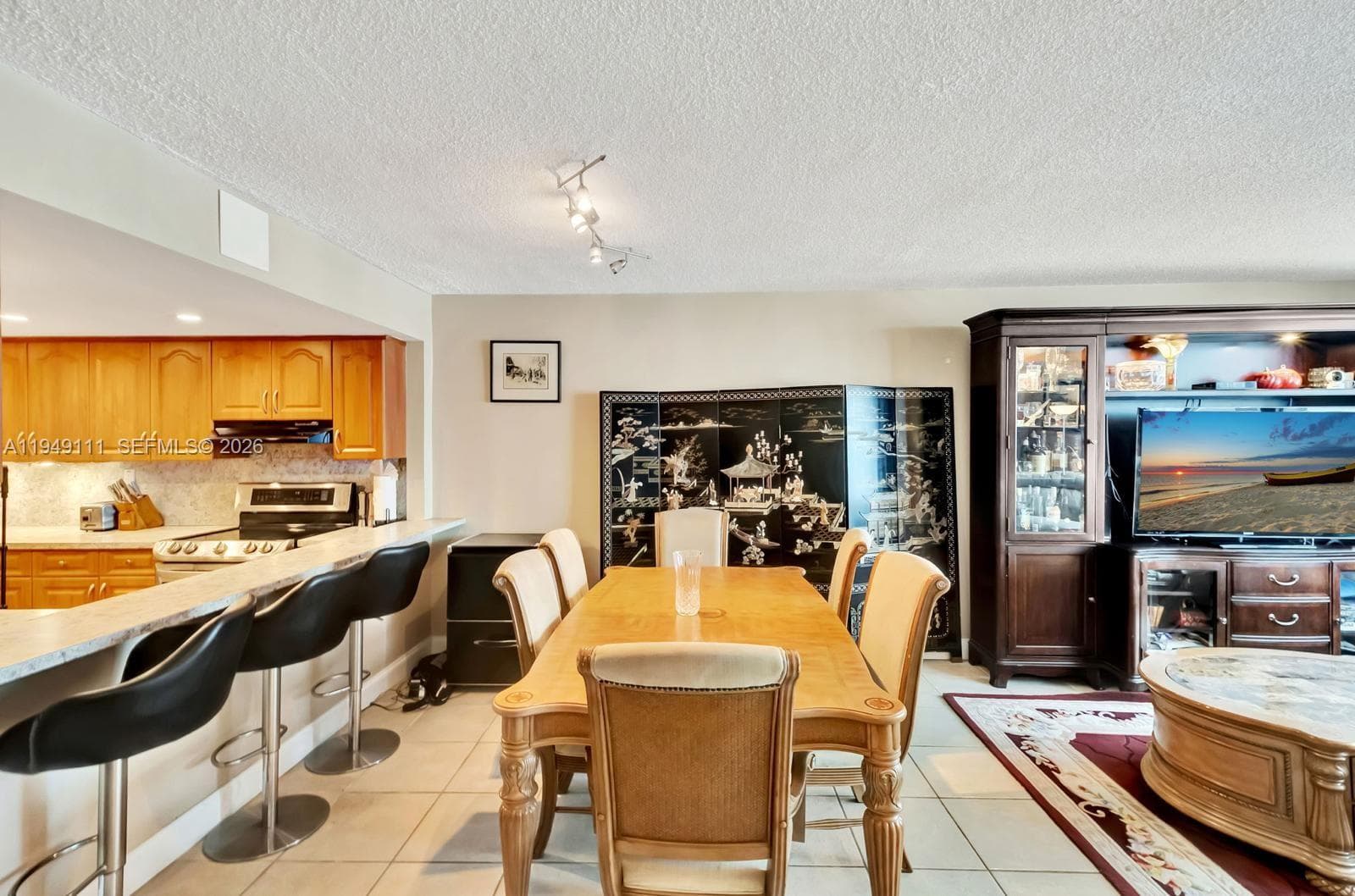 A11949111 — Miami Beach — 13