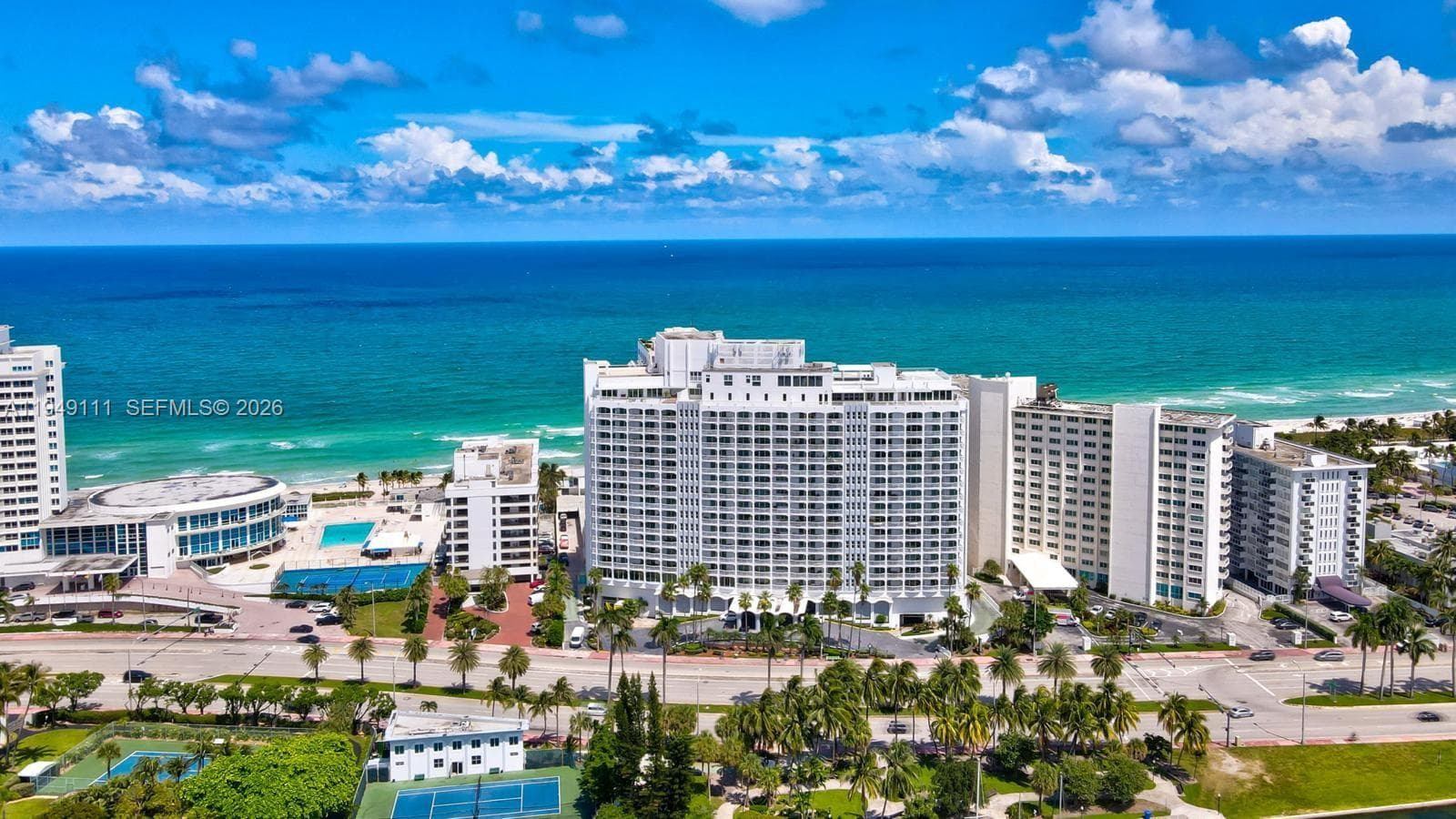 A11949111 — Miami Beach — 3