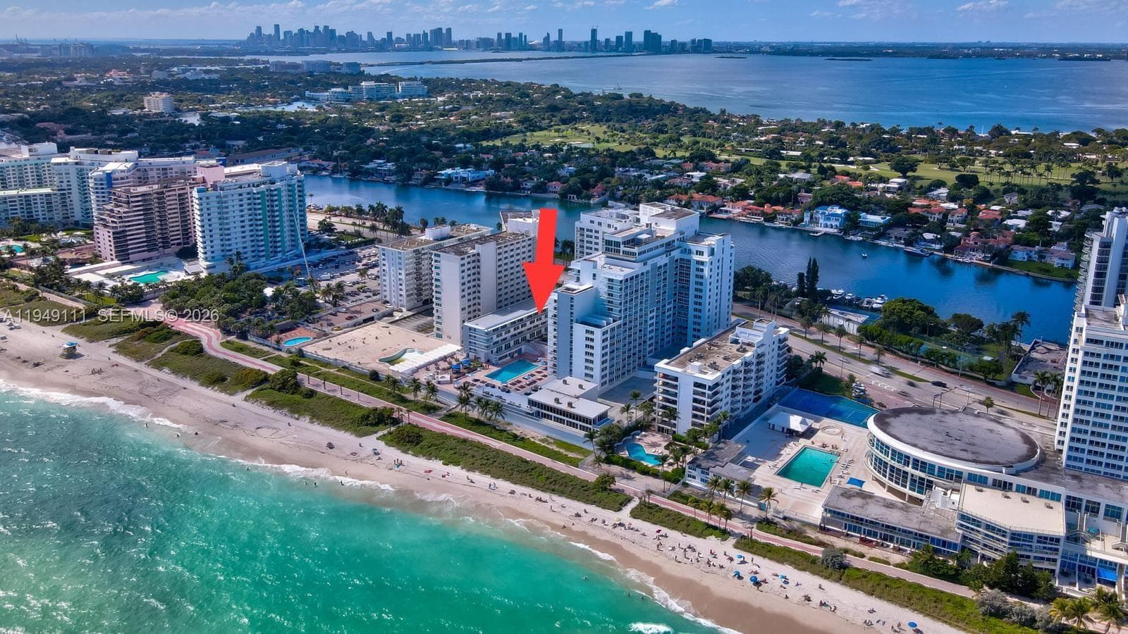 A11949111 — Miami Beach