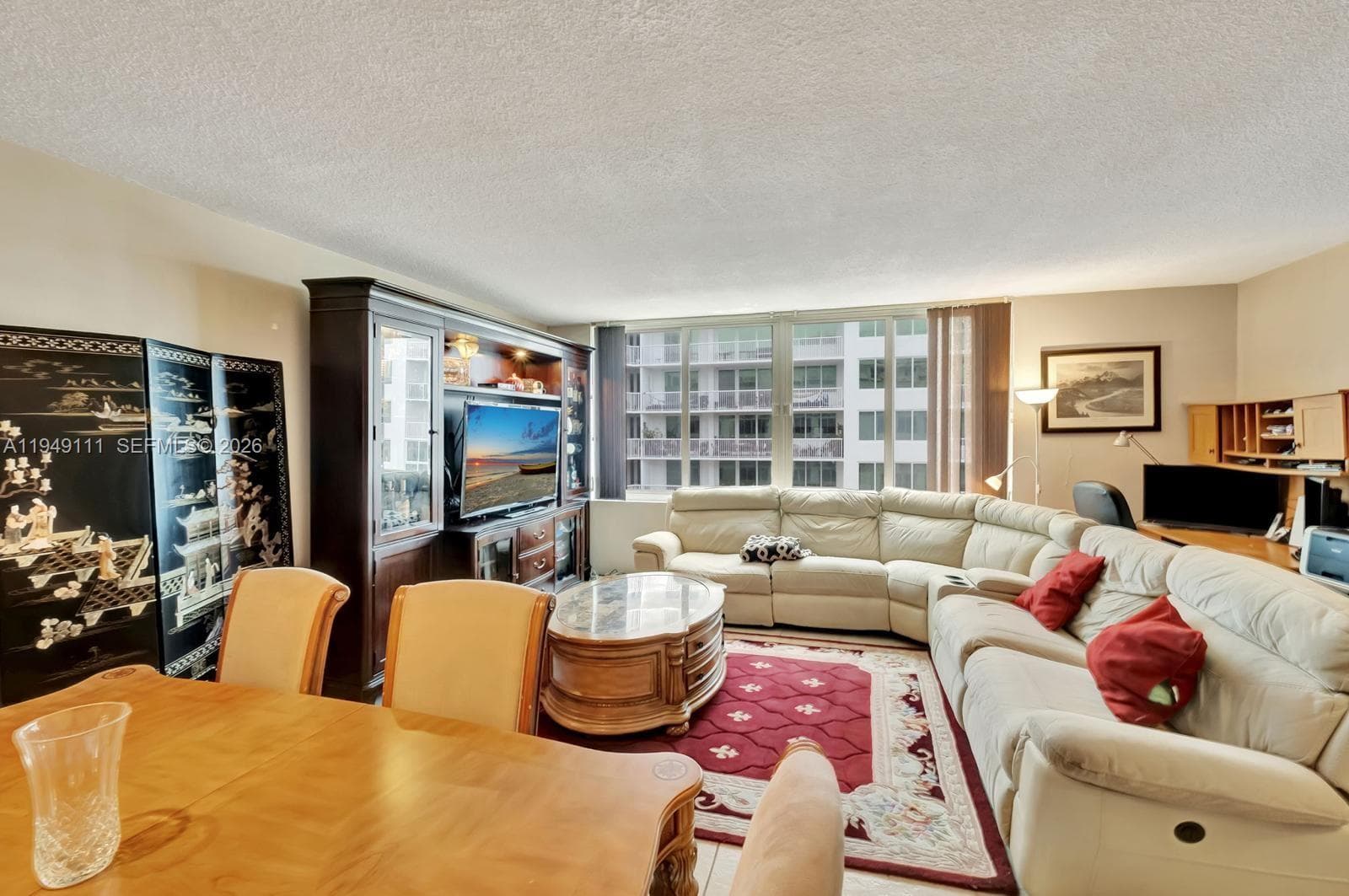 A11949111 — Miami Beach — 8