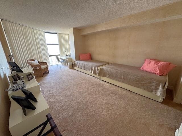 A11949495 — Miami Beach — 13