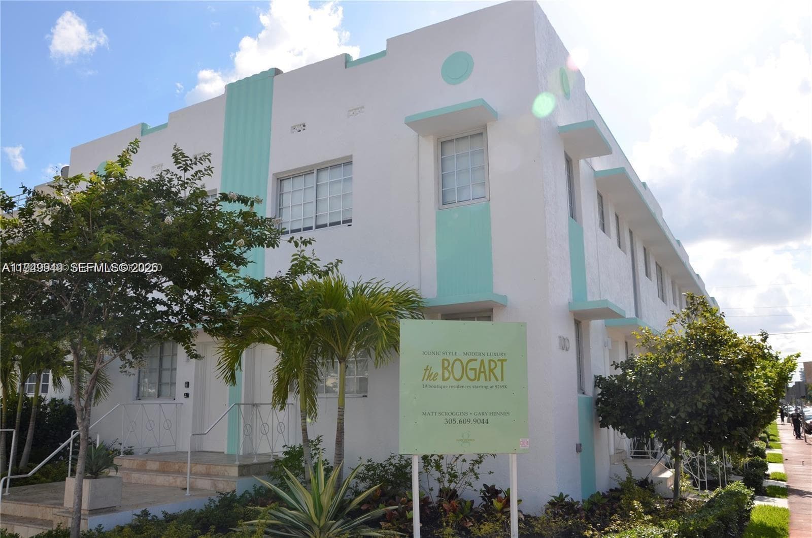 A11949949 — Miami Beach — 20