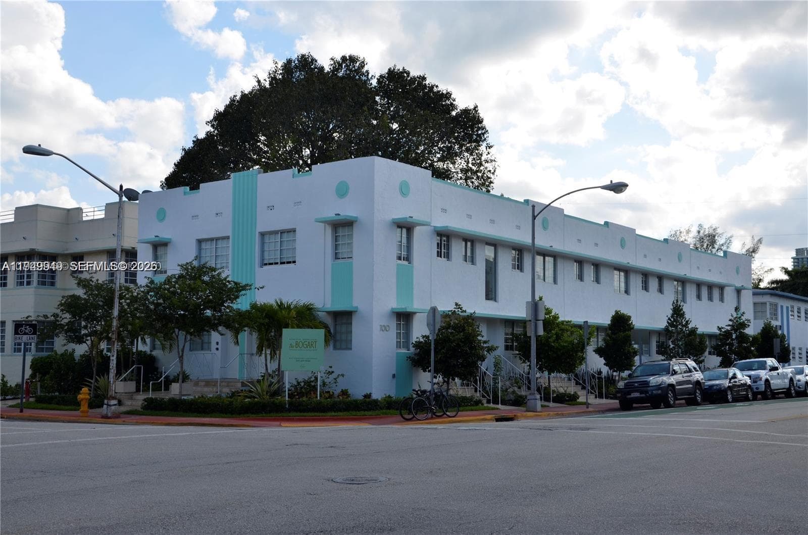 A11949949 — Miami Beach — 21