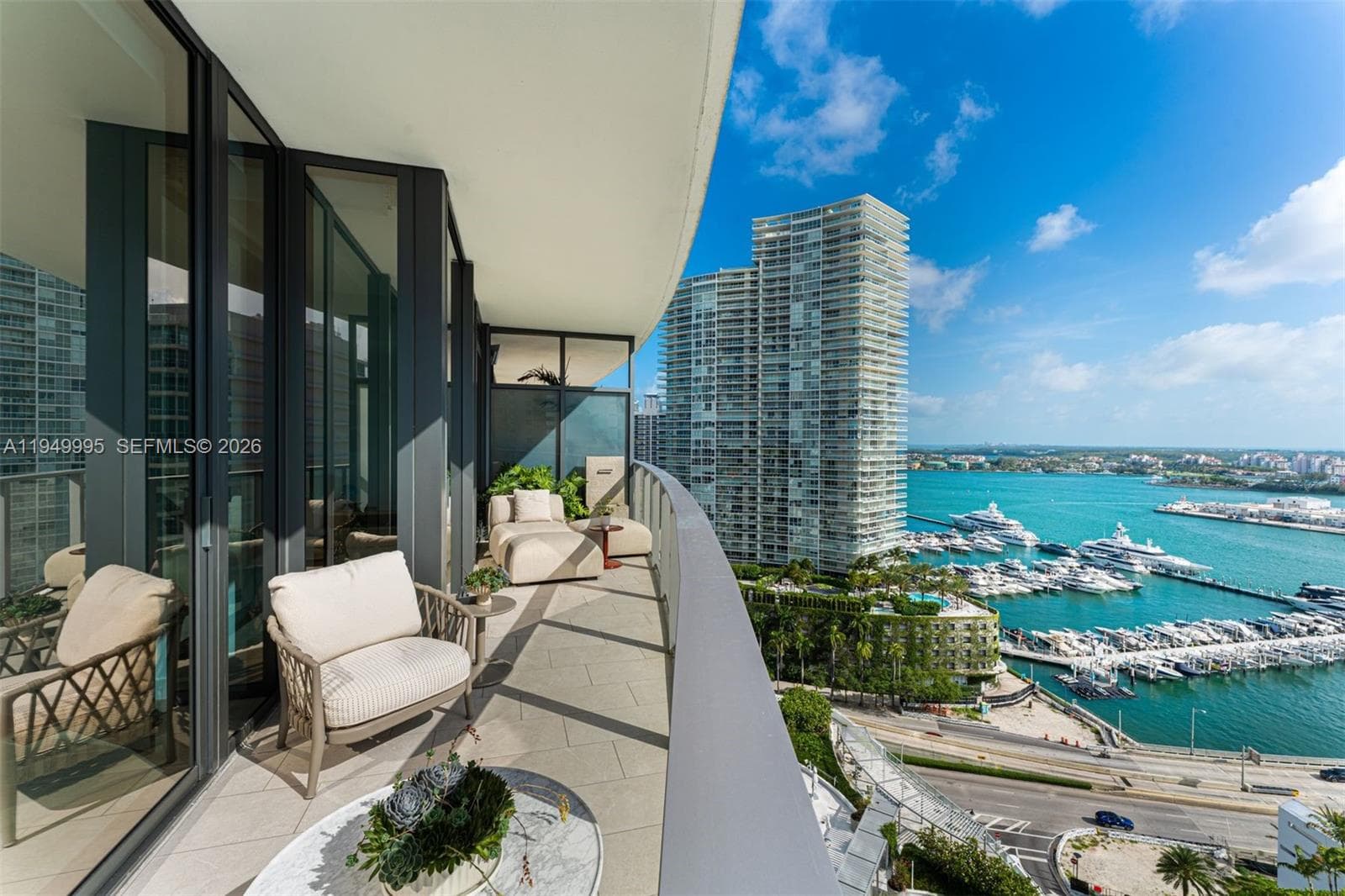 A11949995 — Miami Beach — 22
