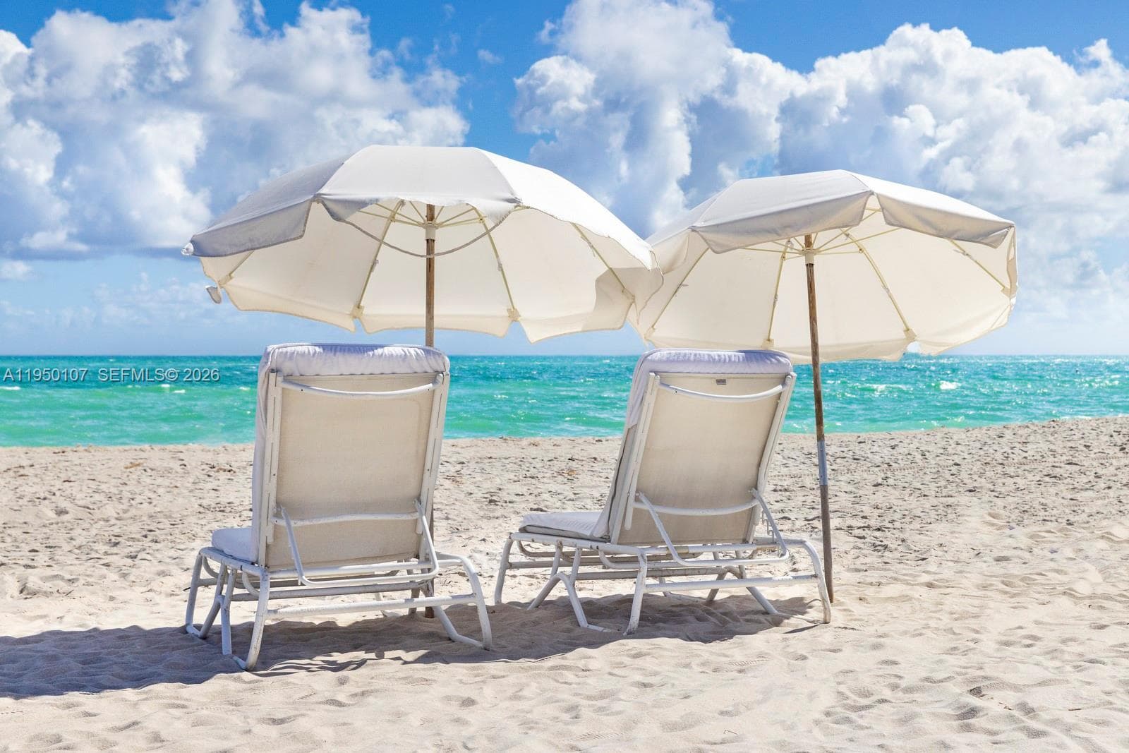 A11950107 — Miami Beach — 17