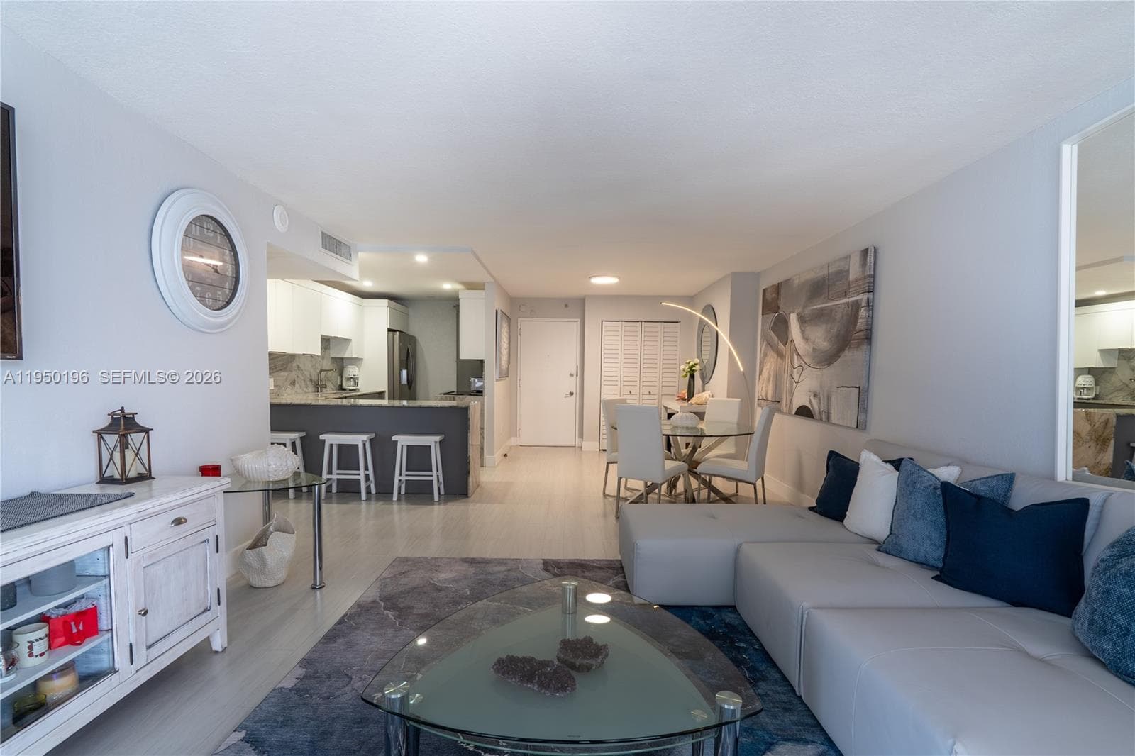 A11950196 — Miami Beach — 5