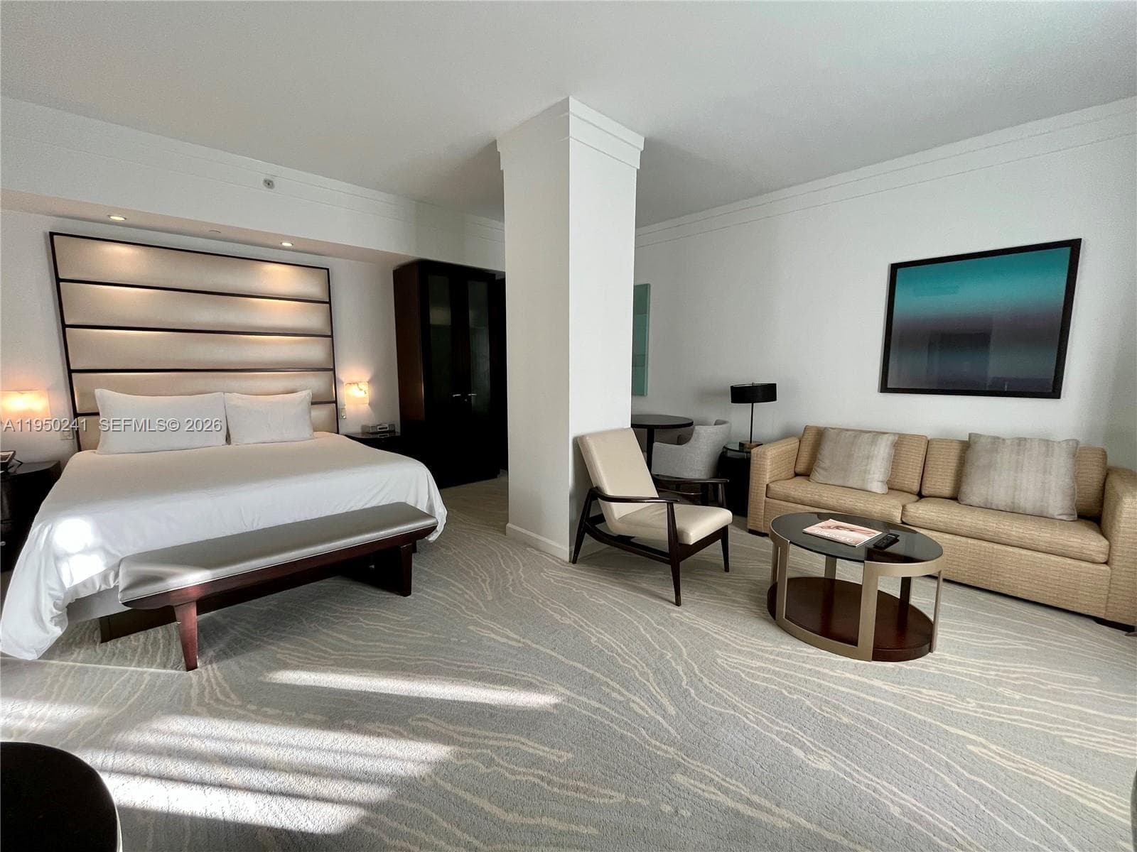 A11950241 — Miami Beach — 4