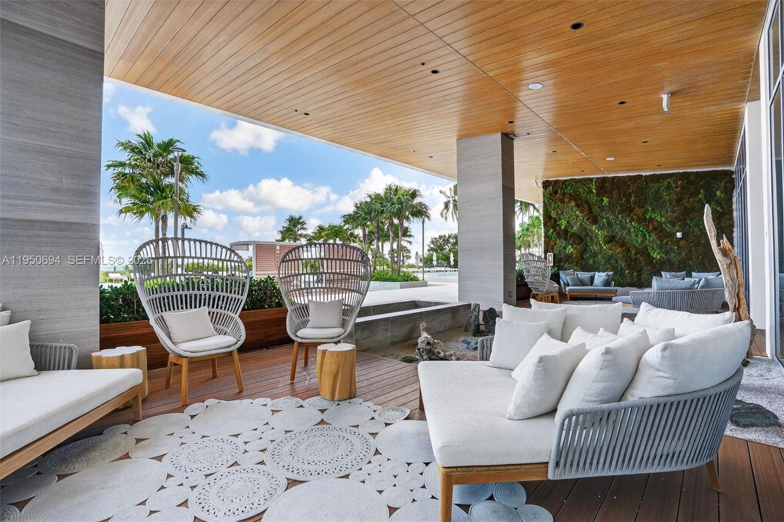 A11950694 — Miami Beach — 24