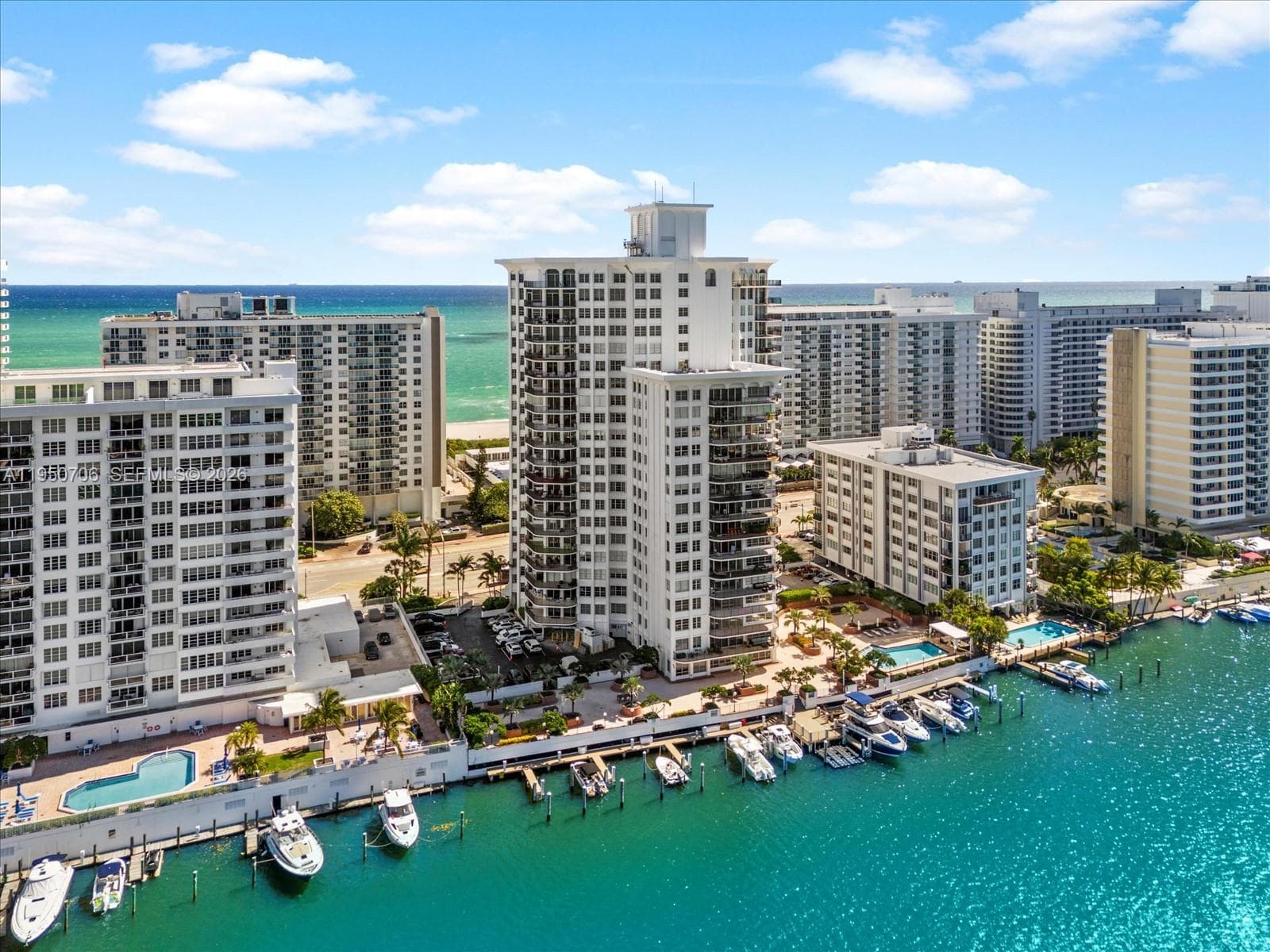 A11950706 — Miami Beach — 53