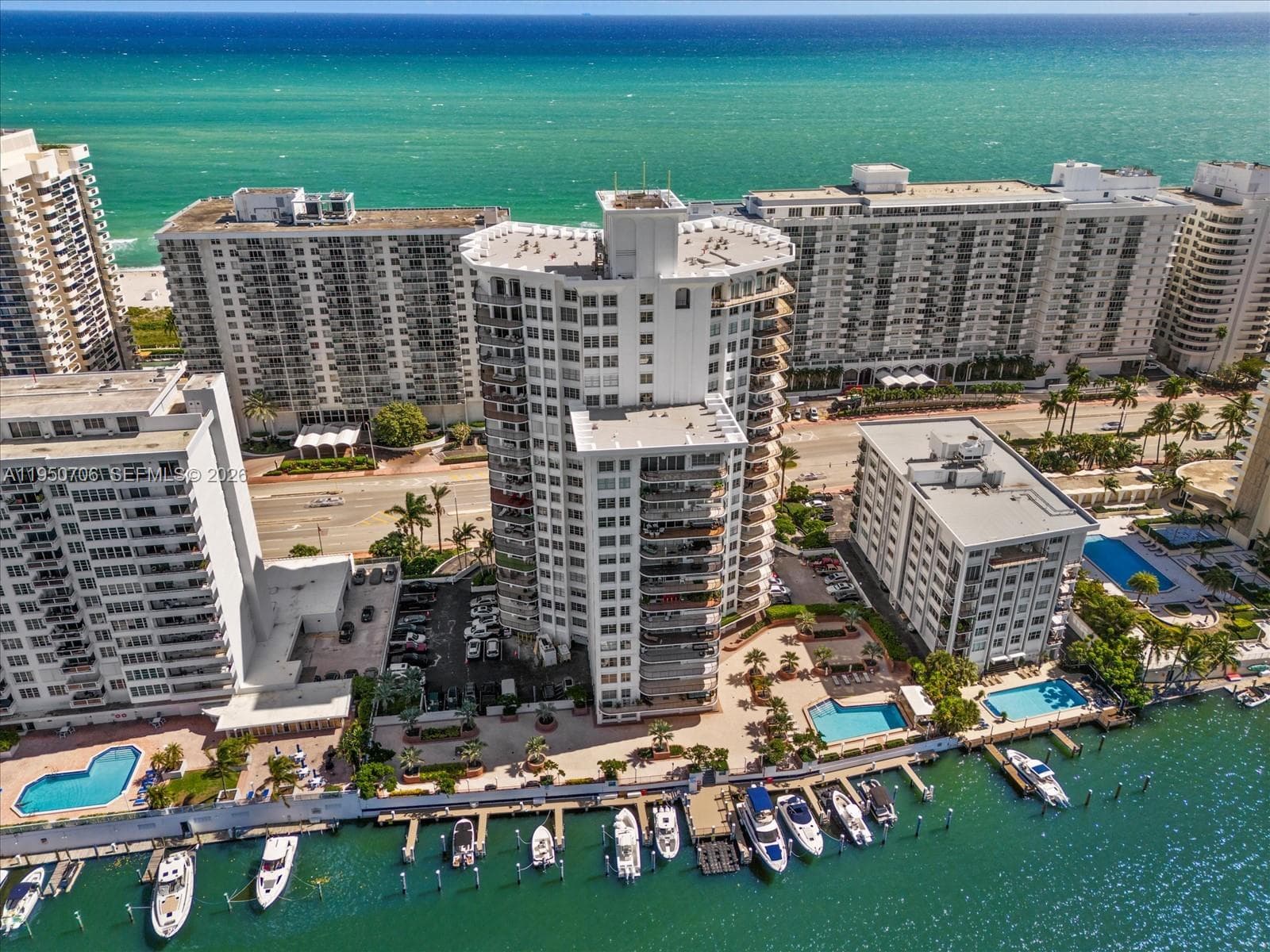 A11950706 — Miami Beach — 51