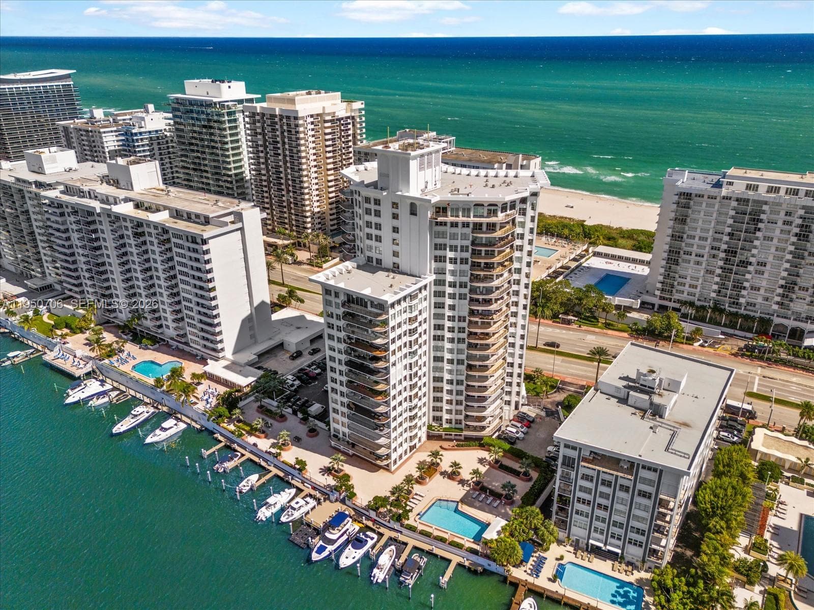 A11950706 — Miami Beach — 55
