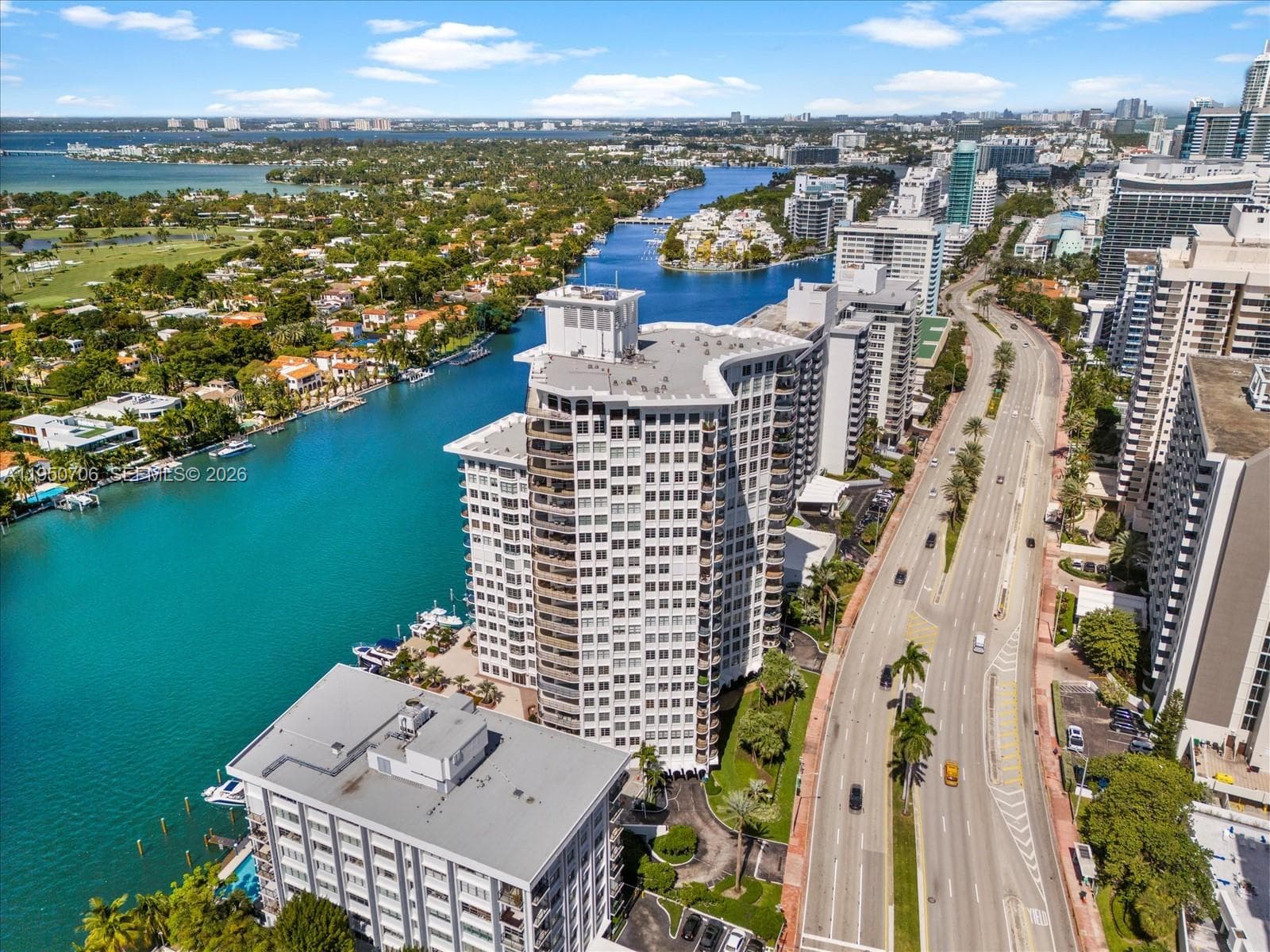 A11950706 — Miami Beach — 60