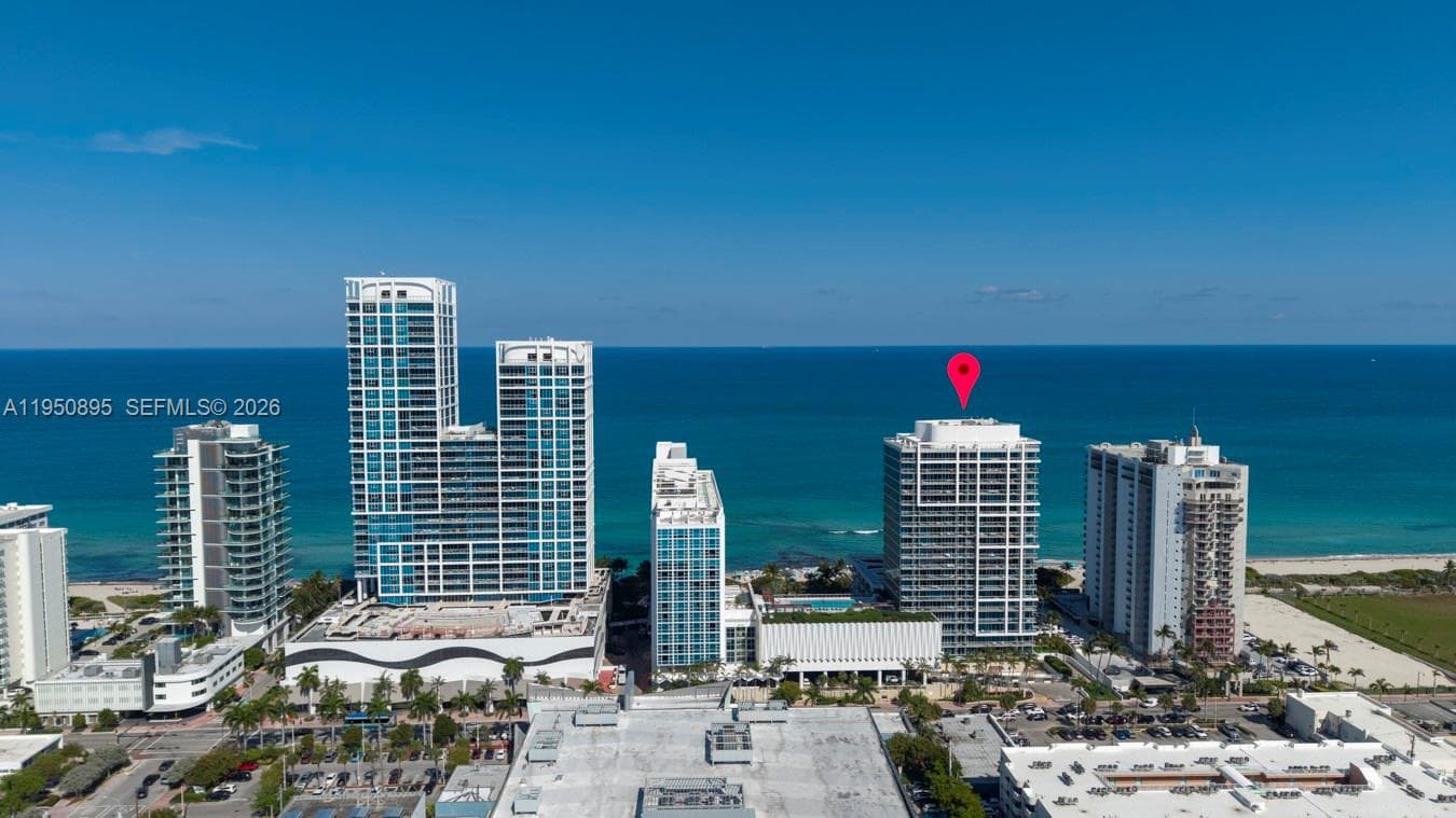 A11950895 — Miami Beach — 36
