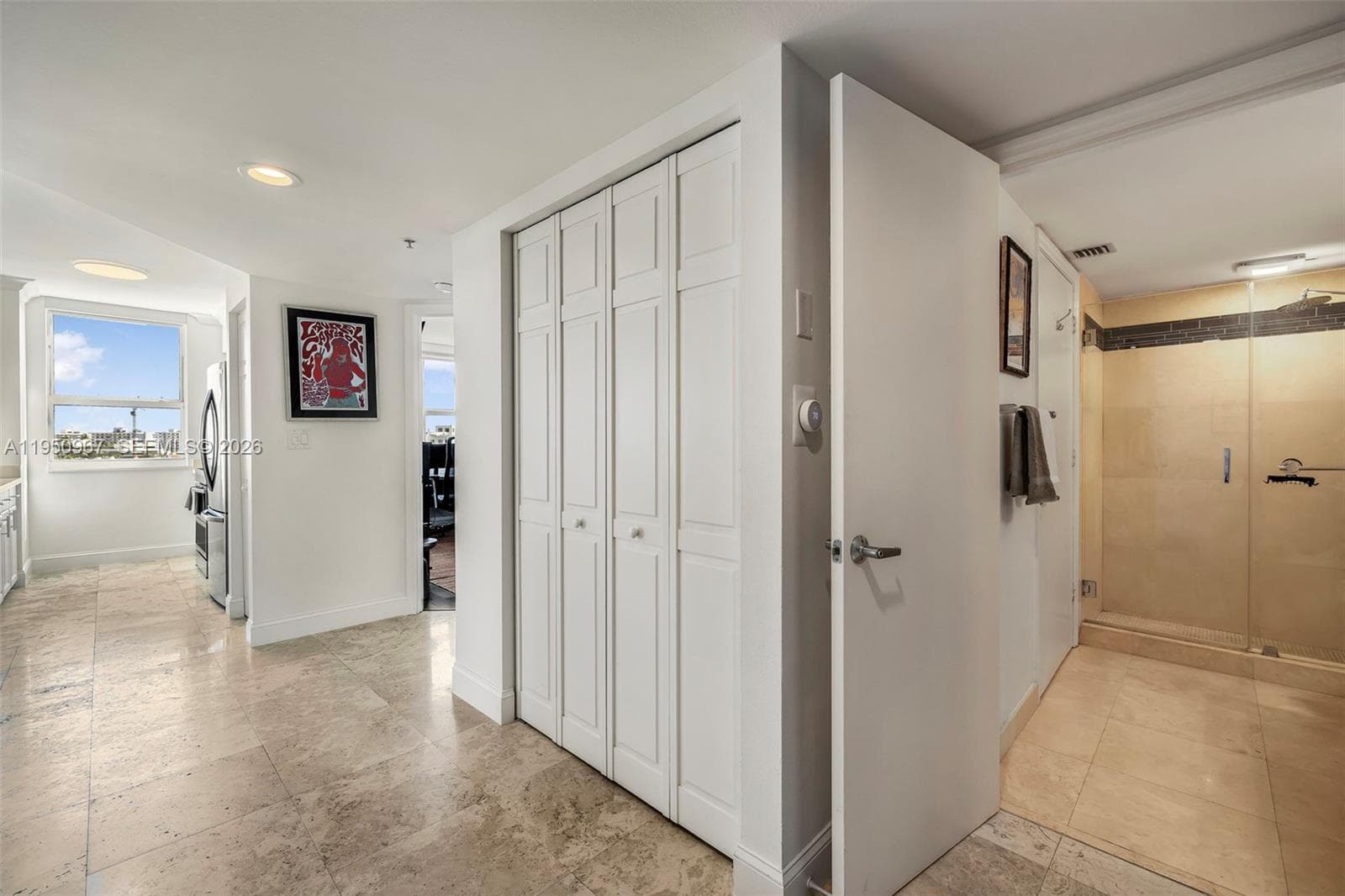 A11950967 — Miami Beach — 17