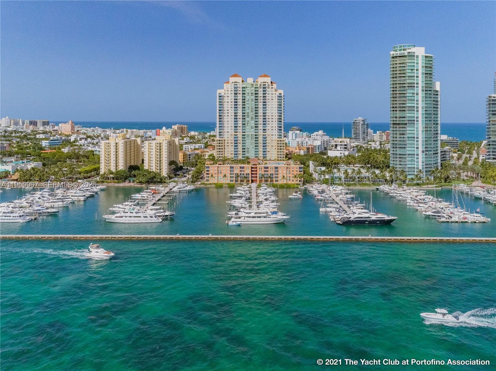 A11950967 — Miami Beach — 36