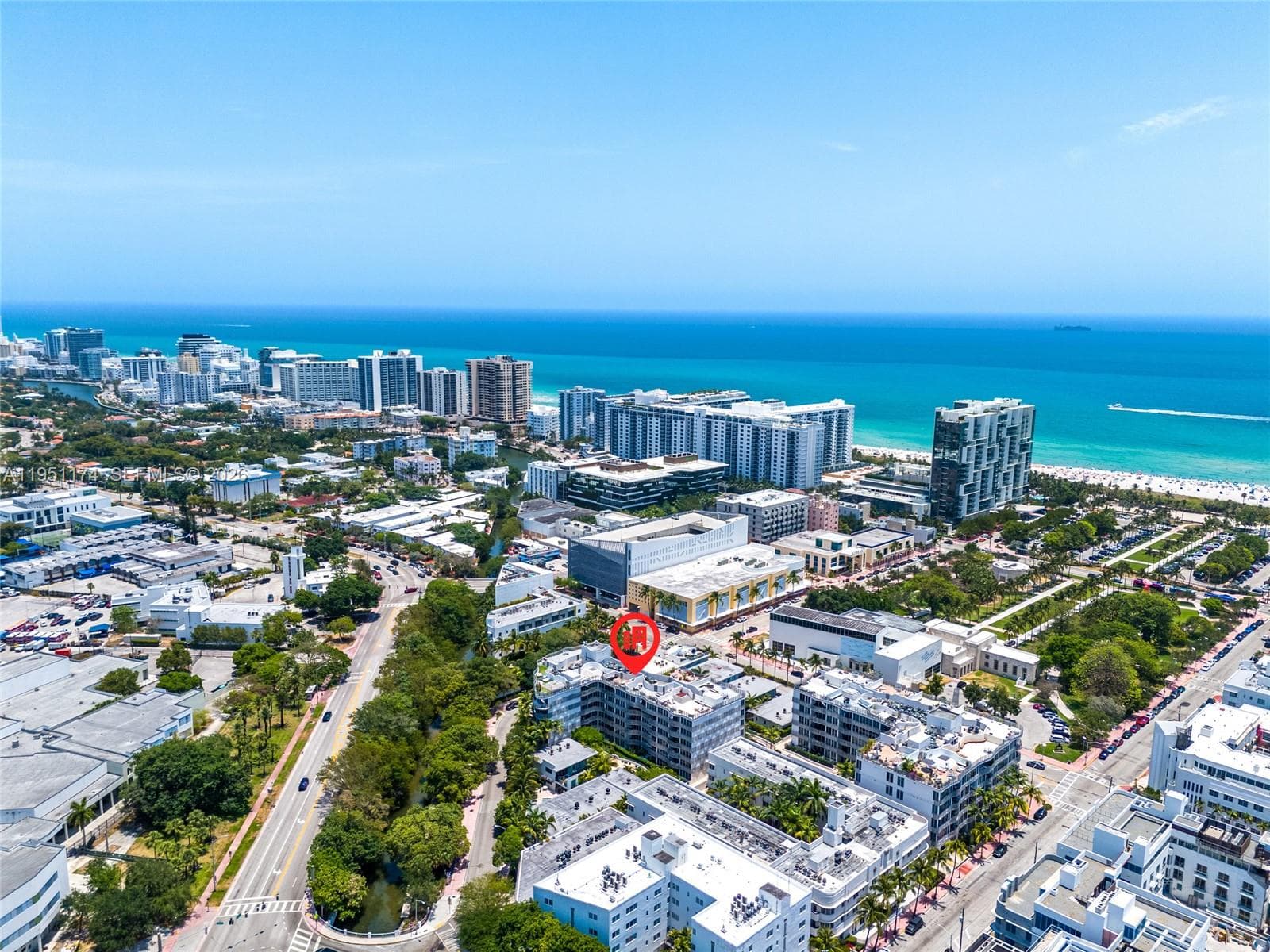 A11951174 — Miami Beach — 25