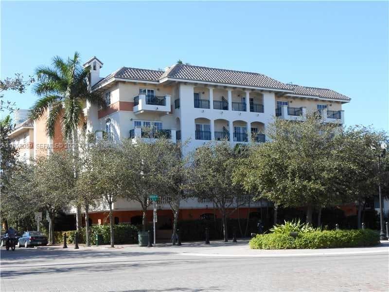 A11952059 — Miami Beach — 3