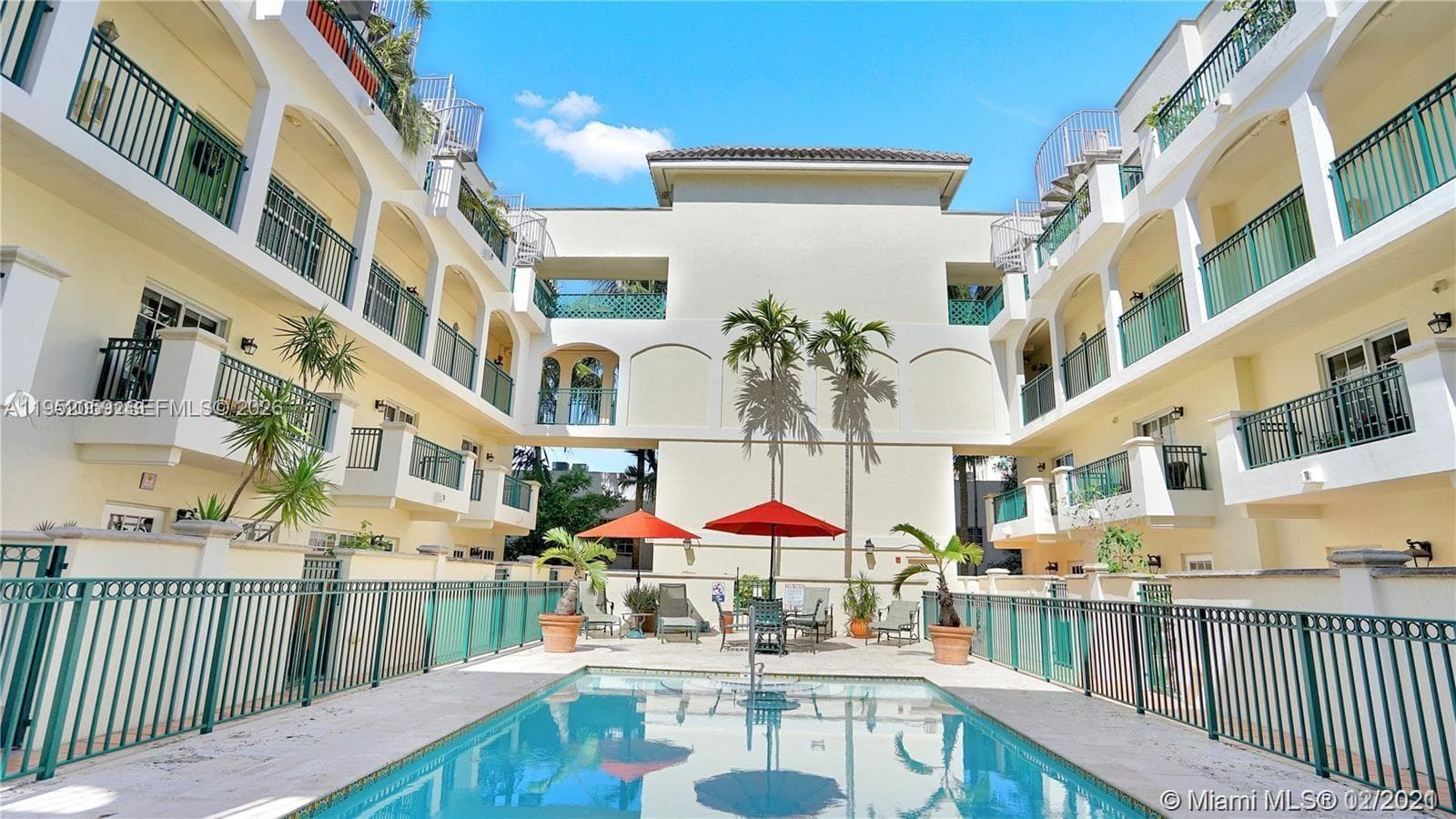 A11952059 — Miami Beach — 4