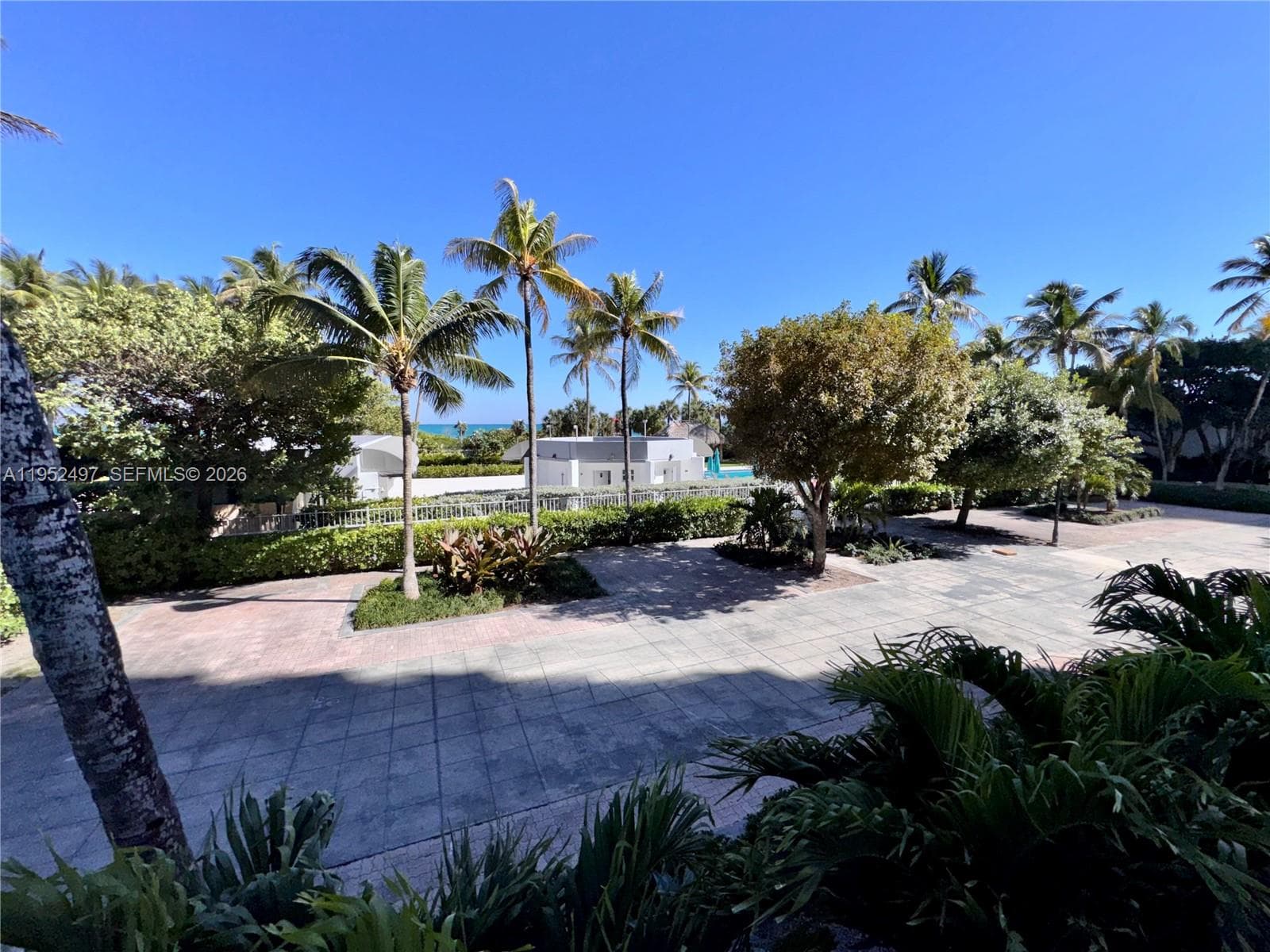 A11952497 — Miami Beach — 20