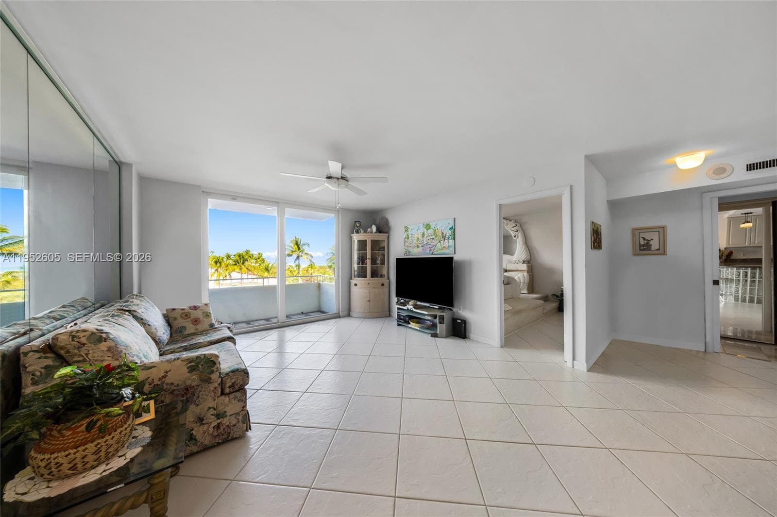 A11952605 — Miami Beach — 4