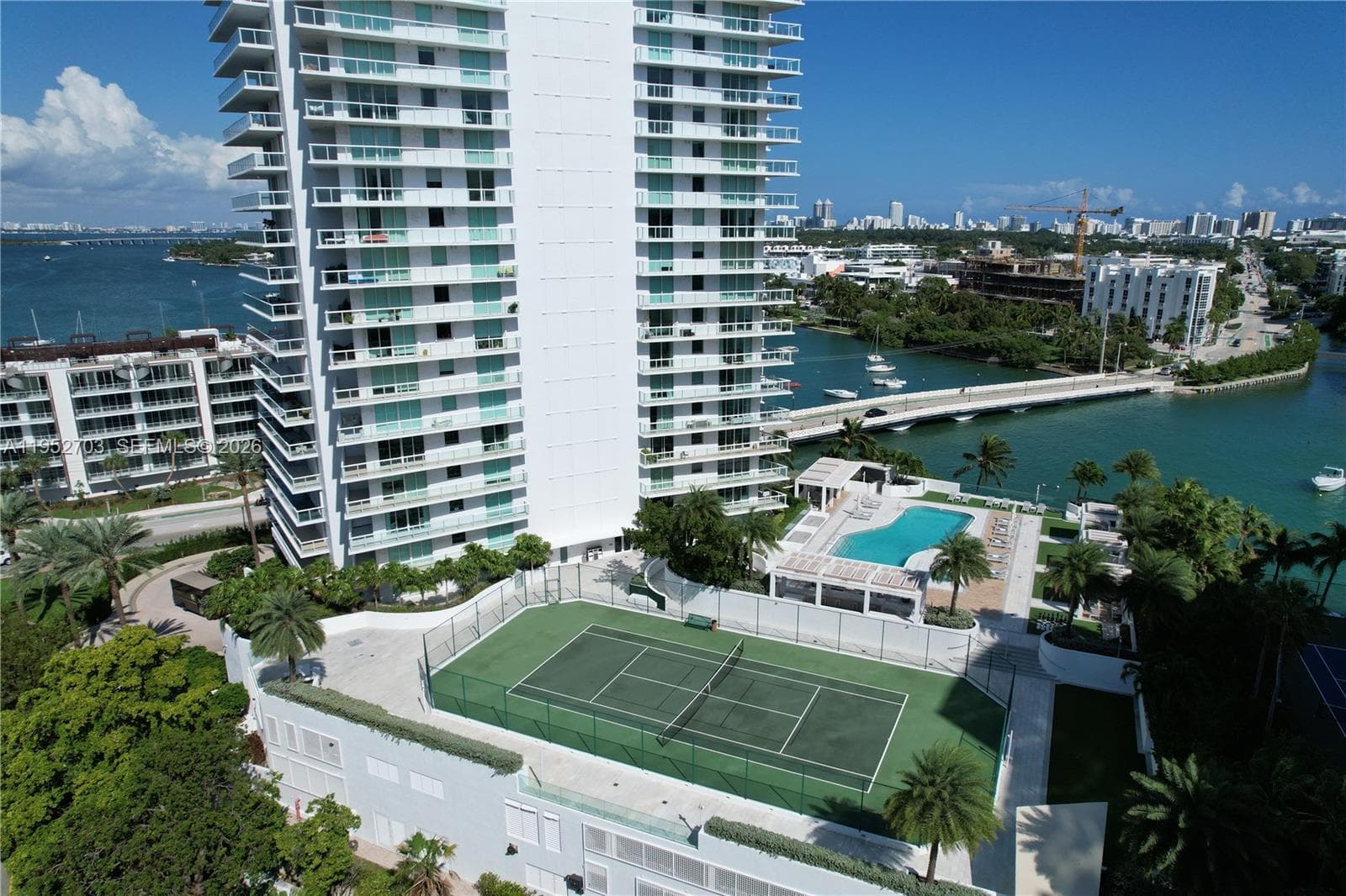 A11952703 — Miami Beach — 27