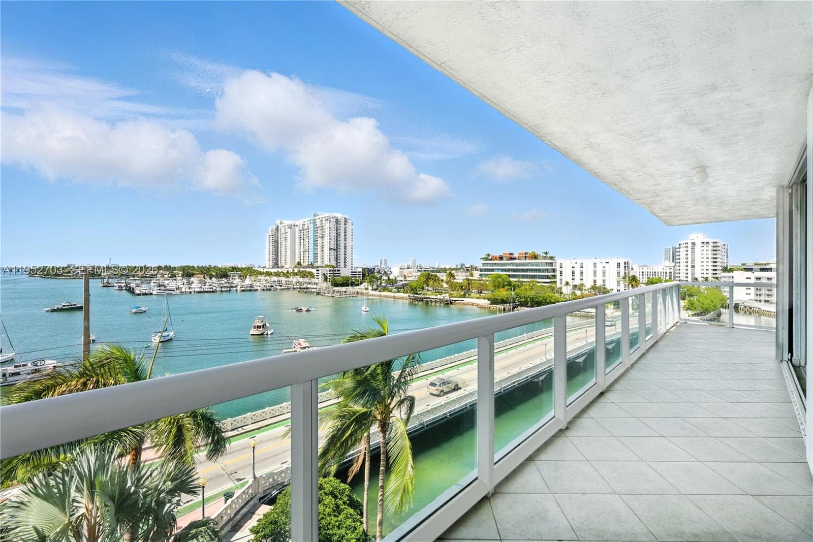 A11952703 — Miami Beach — 3