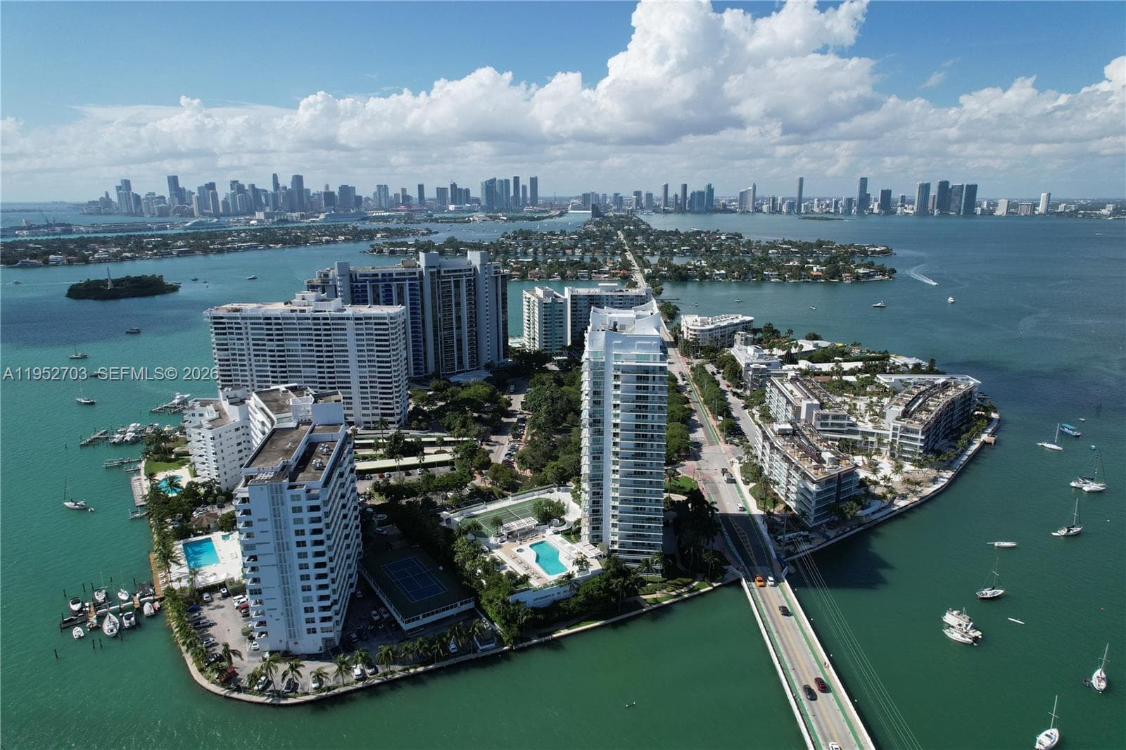 A11952703 — Miami Beach — 24