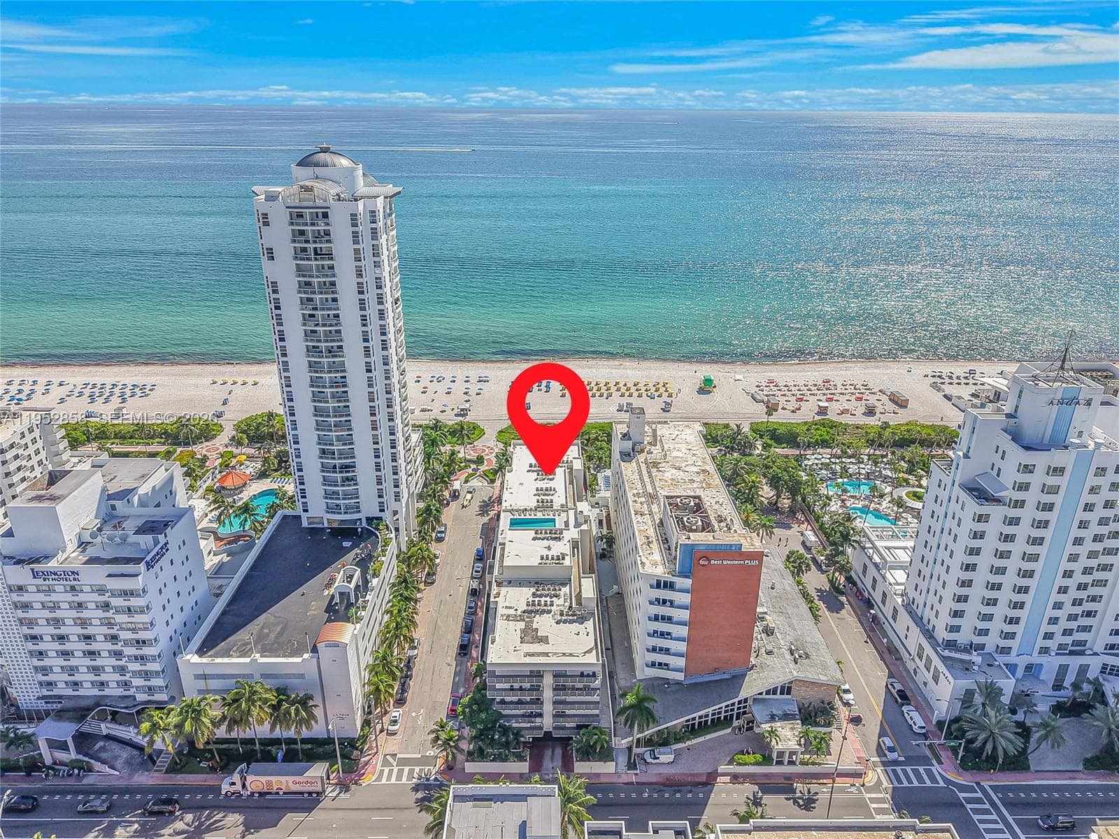 A11952858 — Miami Beach