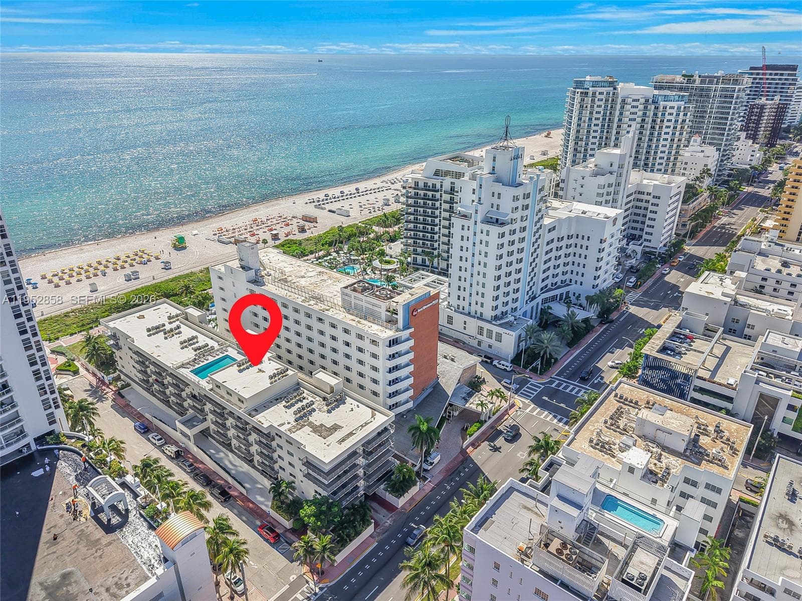 A11952858 — Miami Beach — 28
