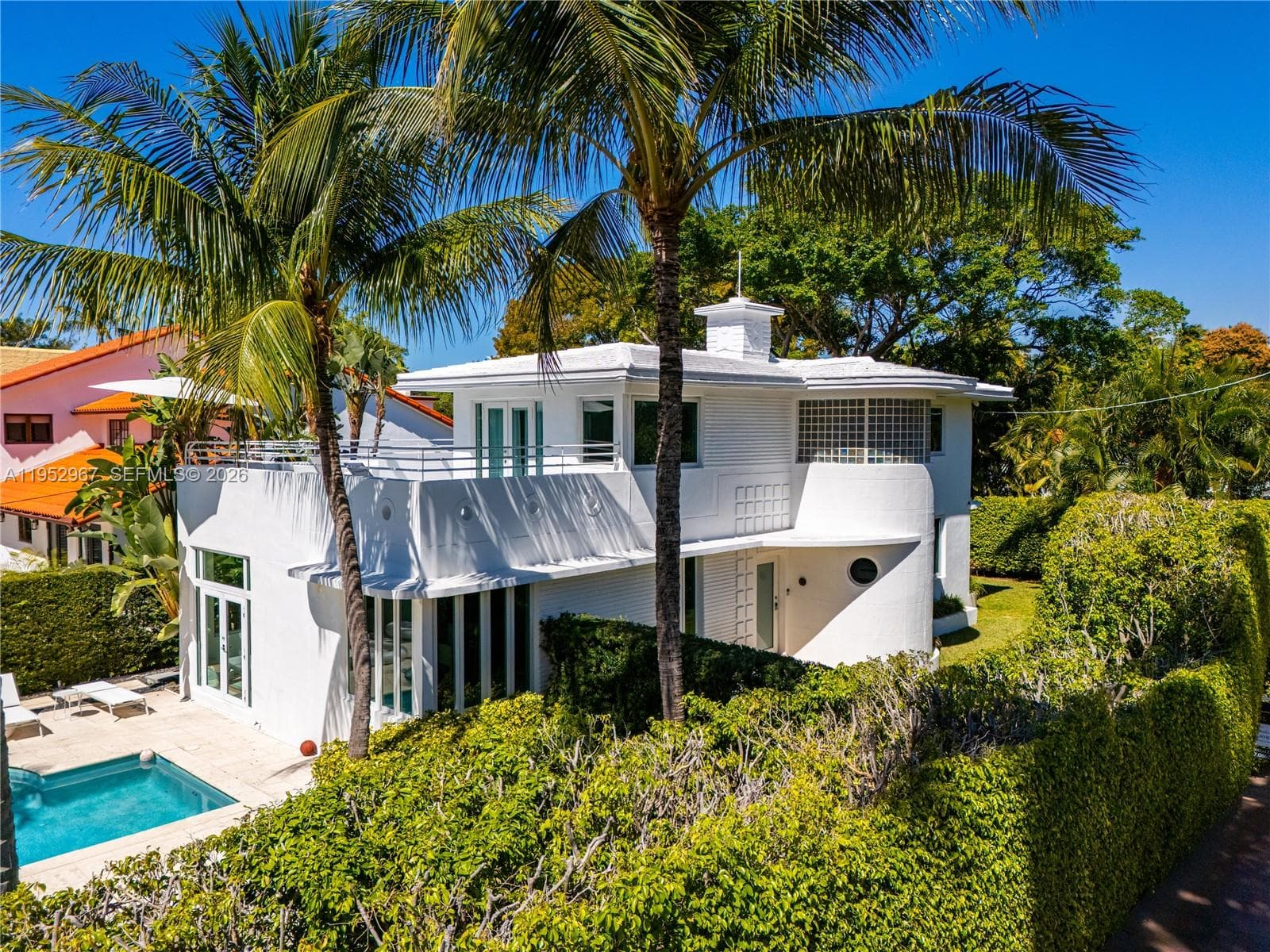 A11952967 — Miami Beach — 5