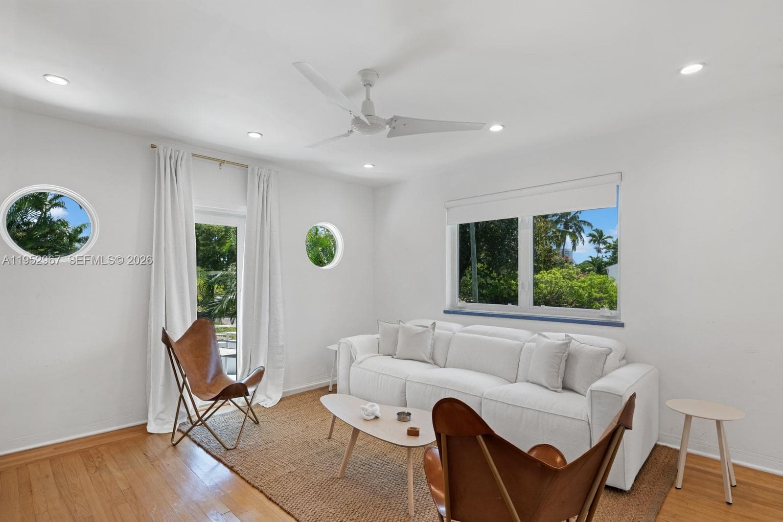 A11952967 — Miami Beach — 45