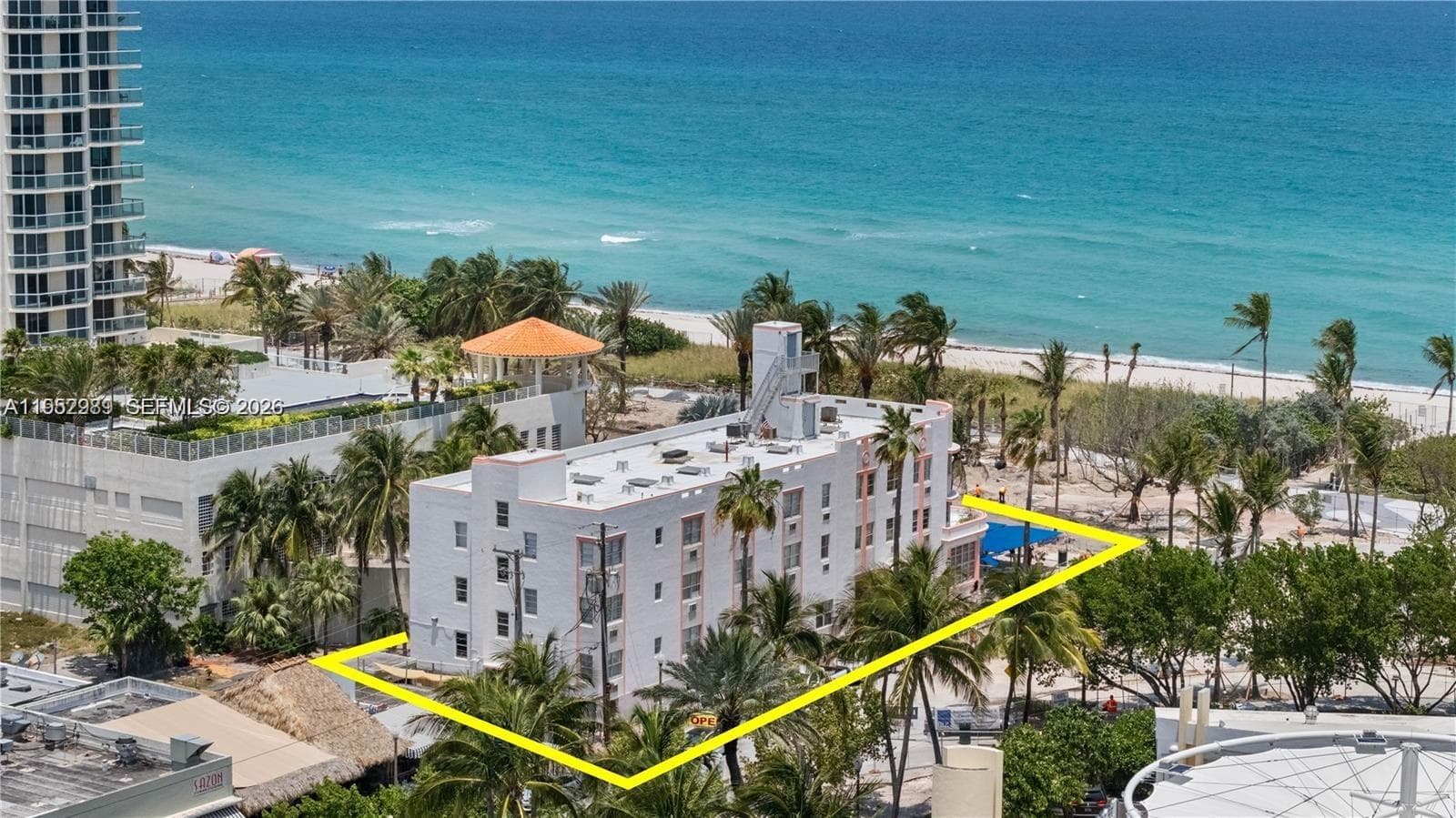 A11952989 — Miami Beach — 2