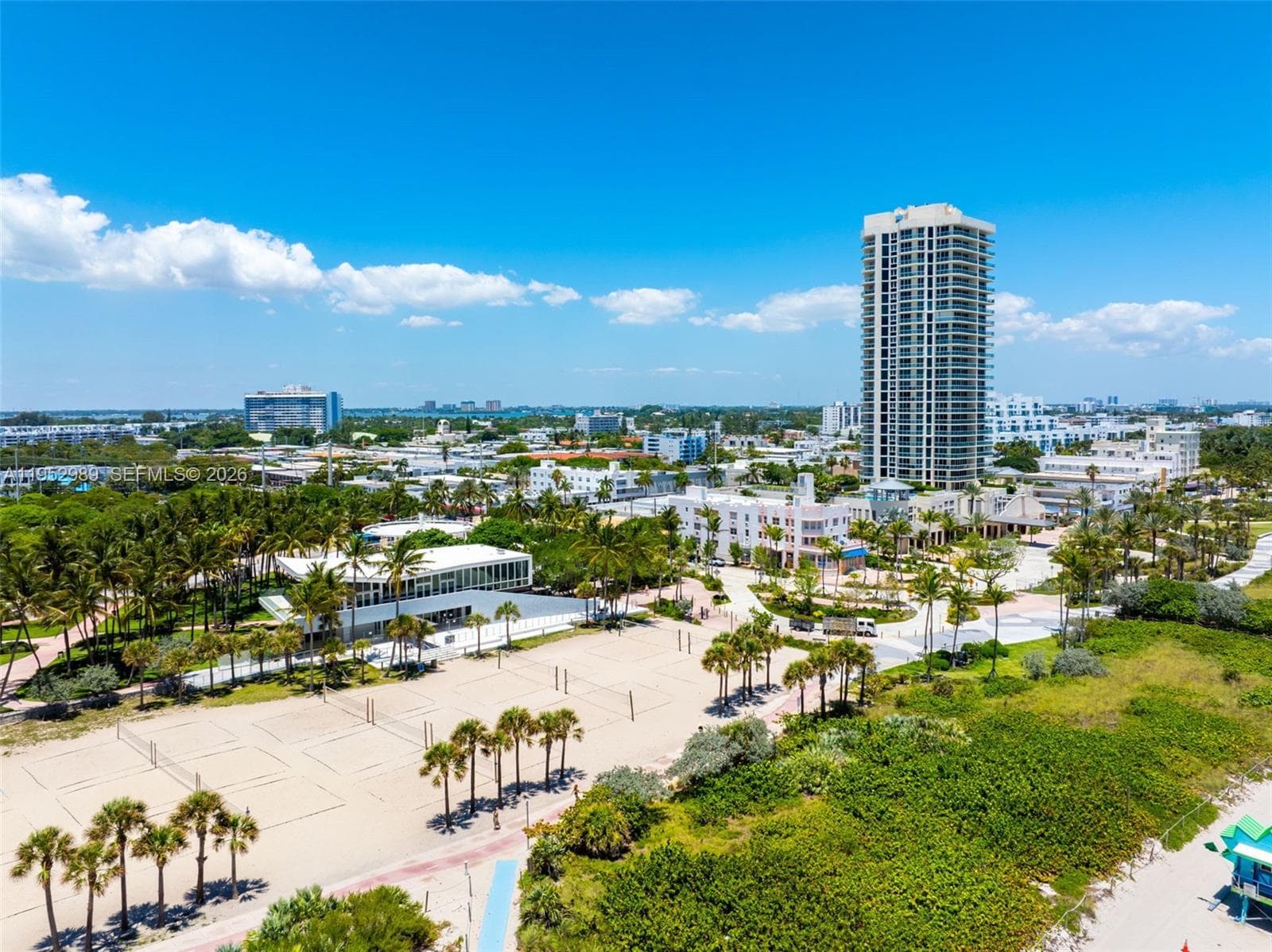 A11952989 — Miami Beach — 18