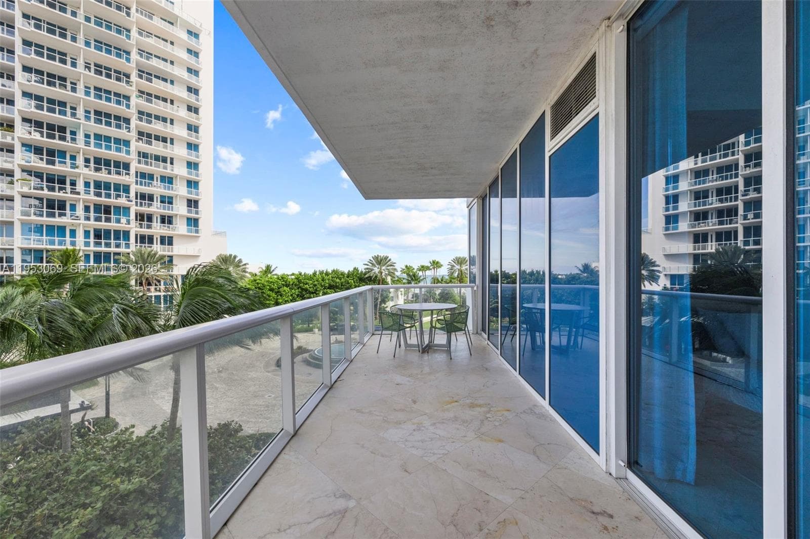 A11953069 — Miami Beach — 19