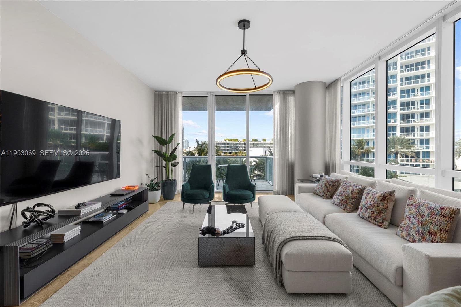 A11953069 — Miami Beach — 8