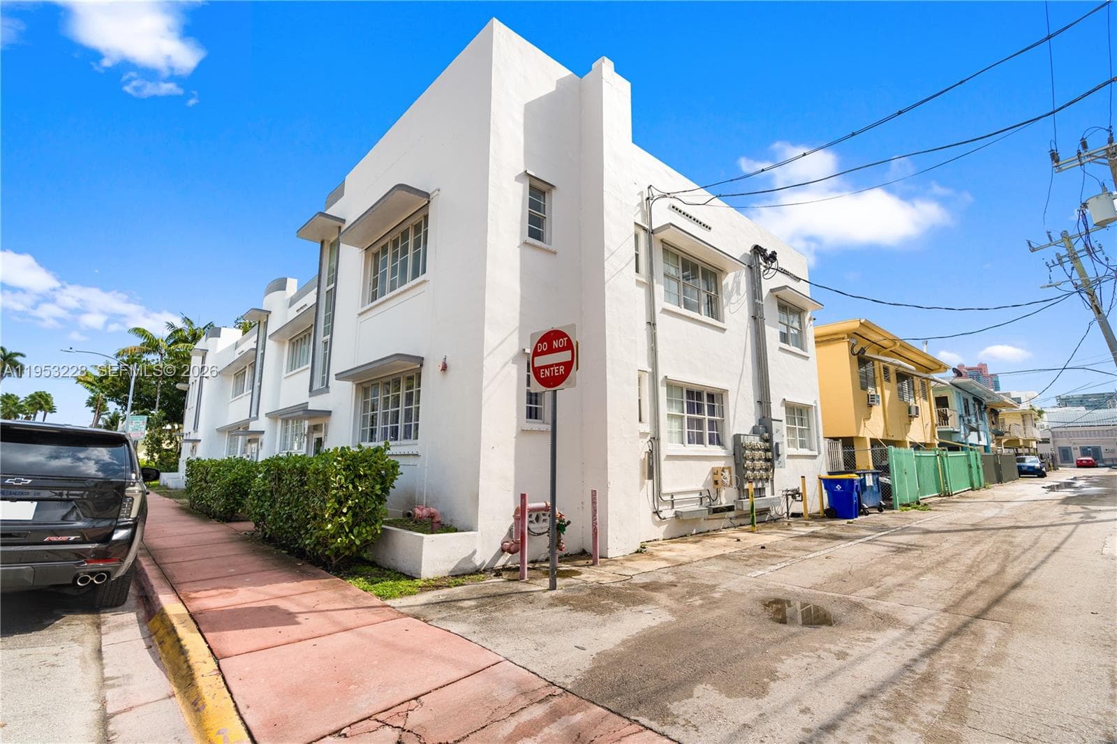 A11953228 — Miami Beach — 15