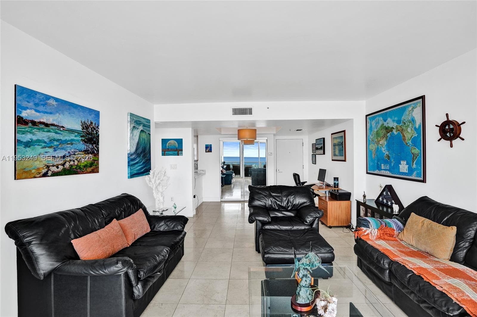 A11953249 — Miami Beach — 27