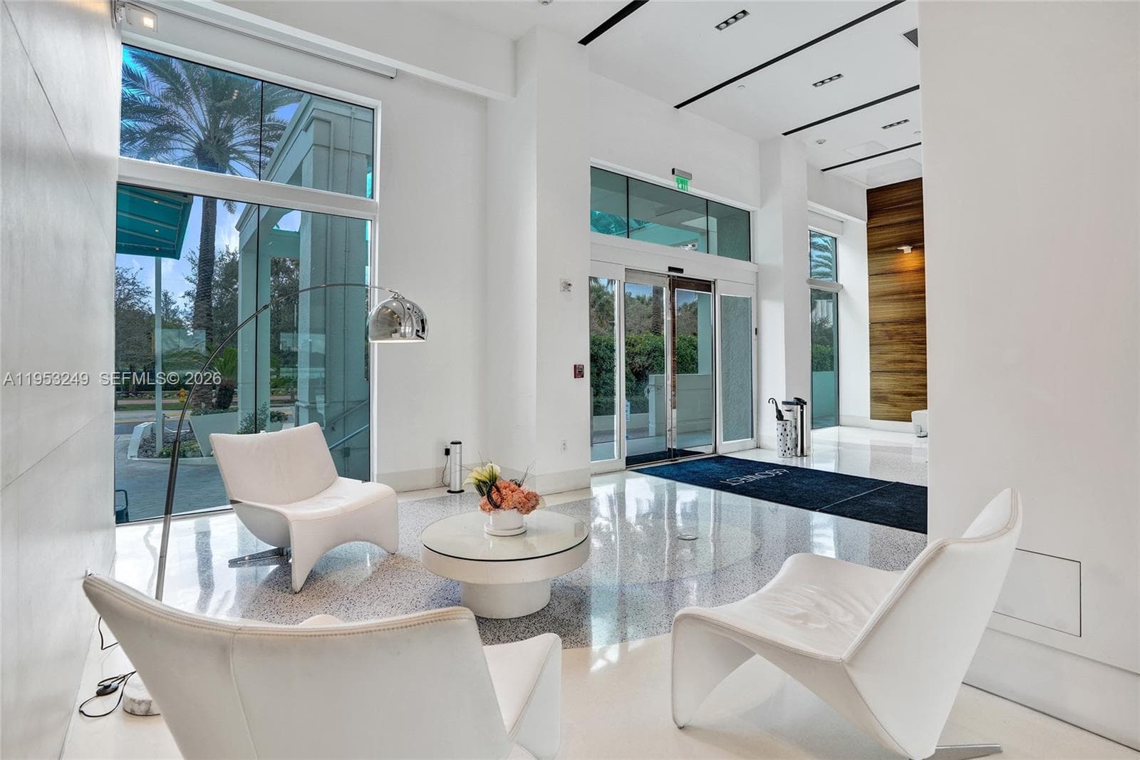 A11953249 — Miami Beach — 53