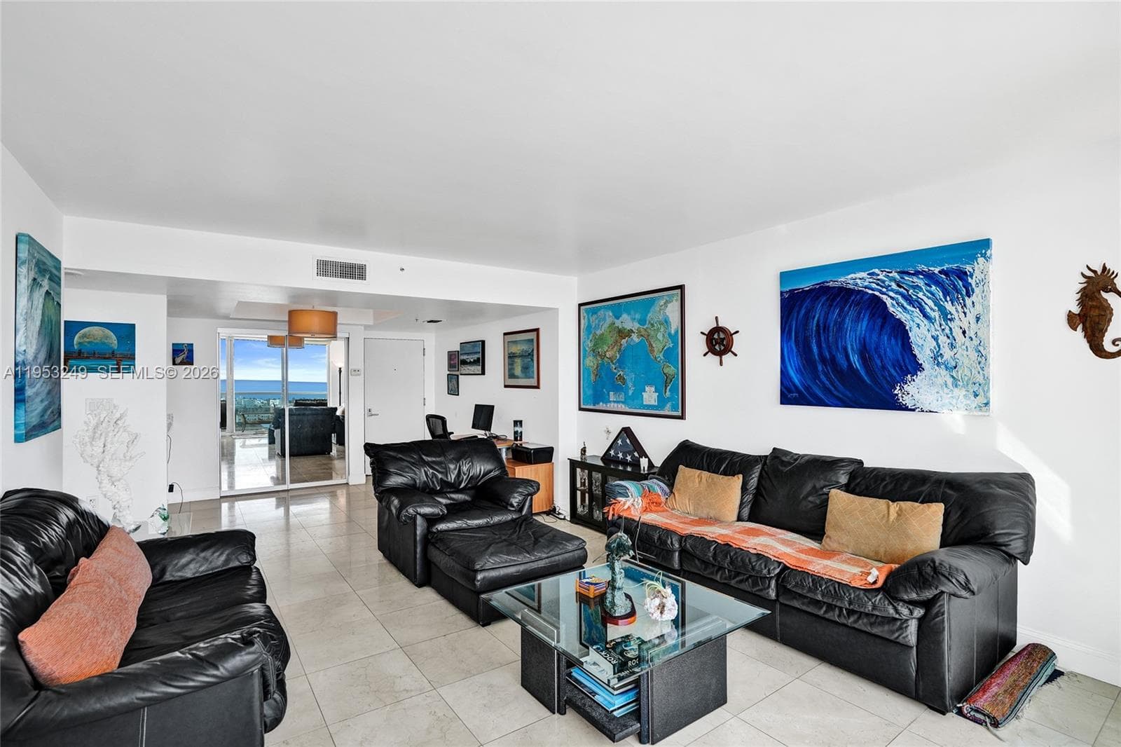 A11953249 — Miami Beach — 26