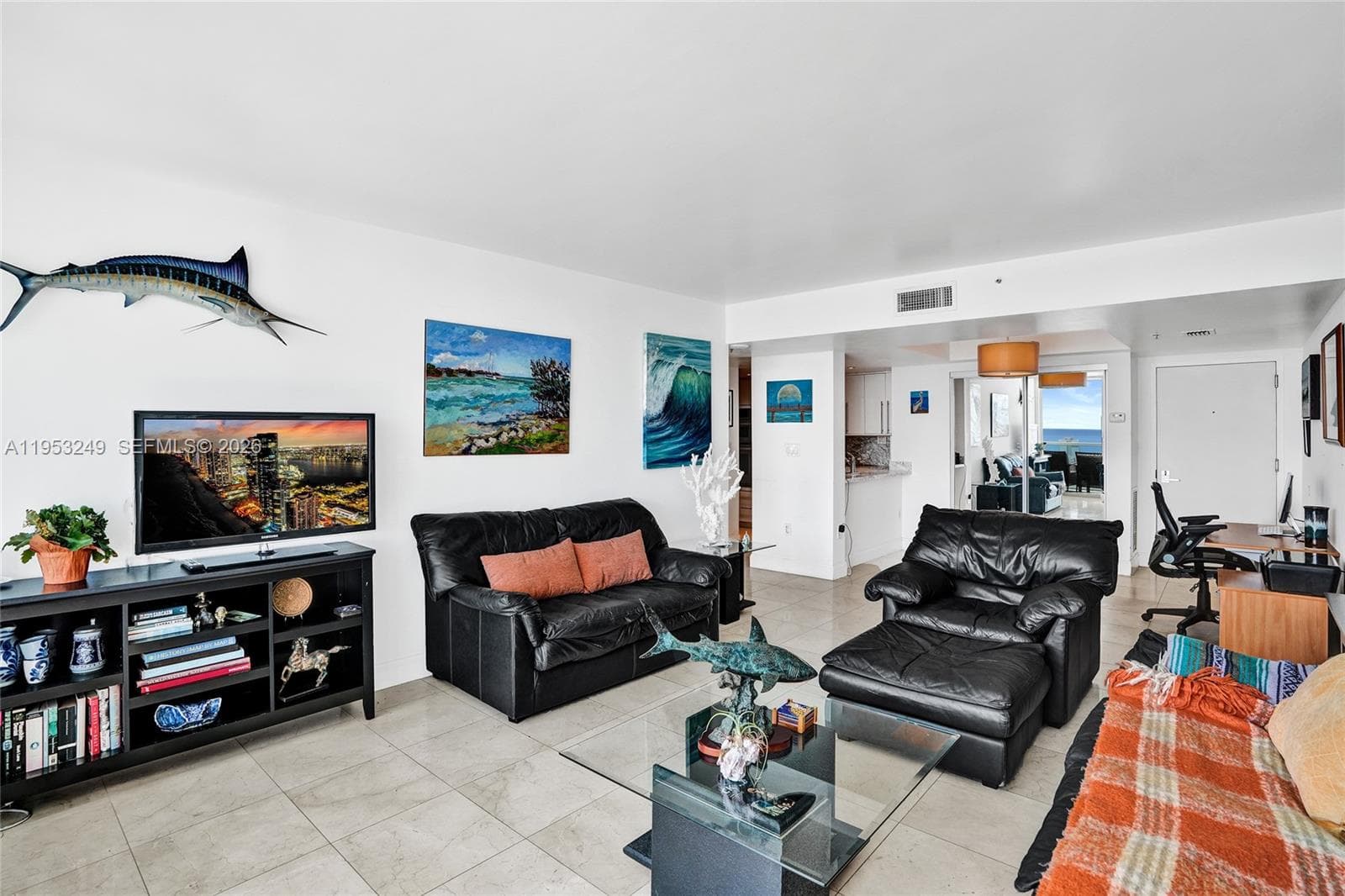 A11953249 — Miami Beach — 28