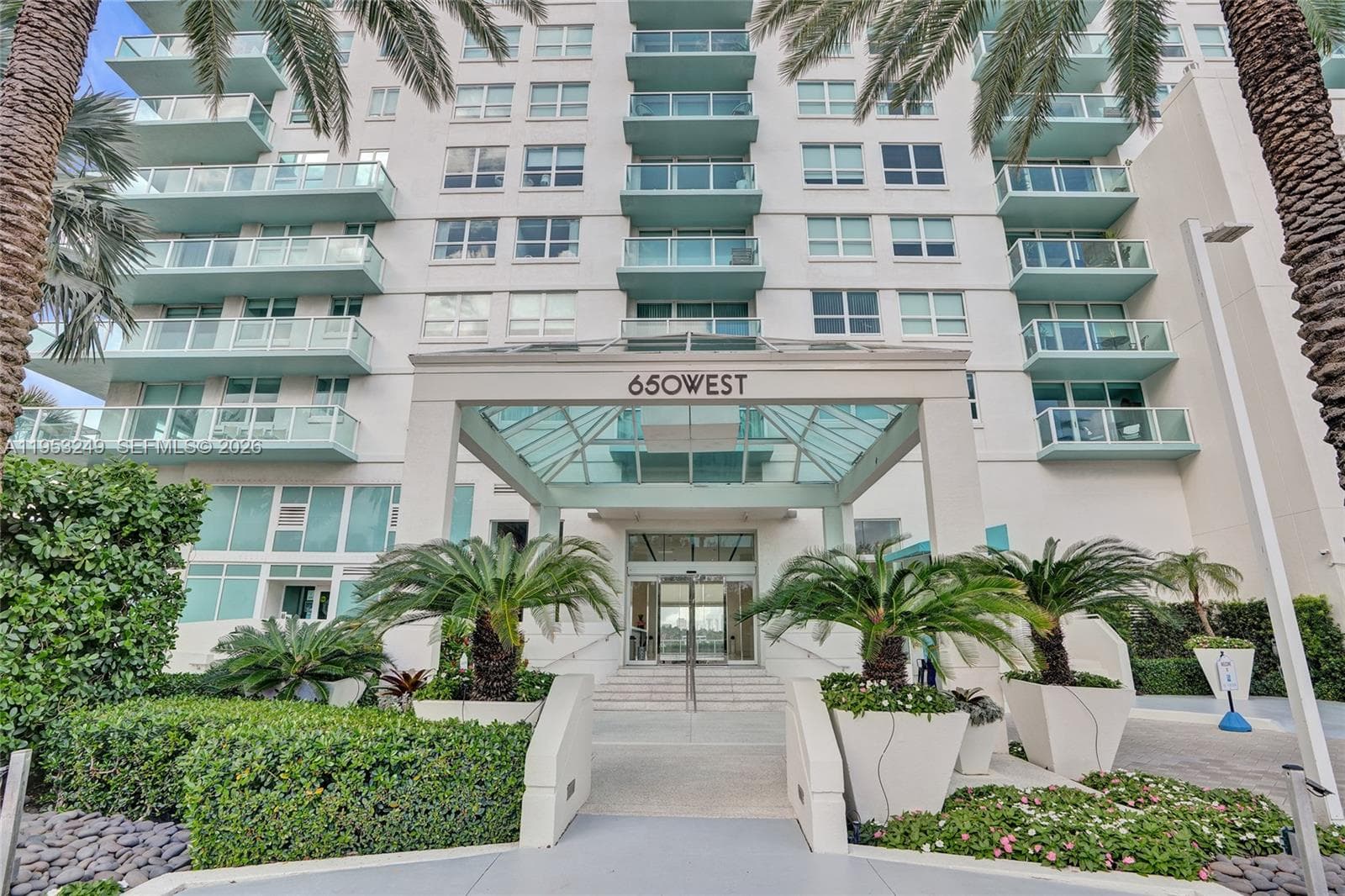 A11953249 — Miami Beach — 55